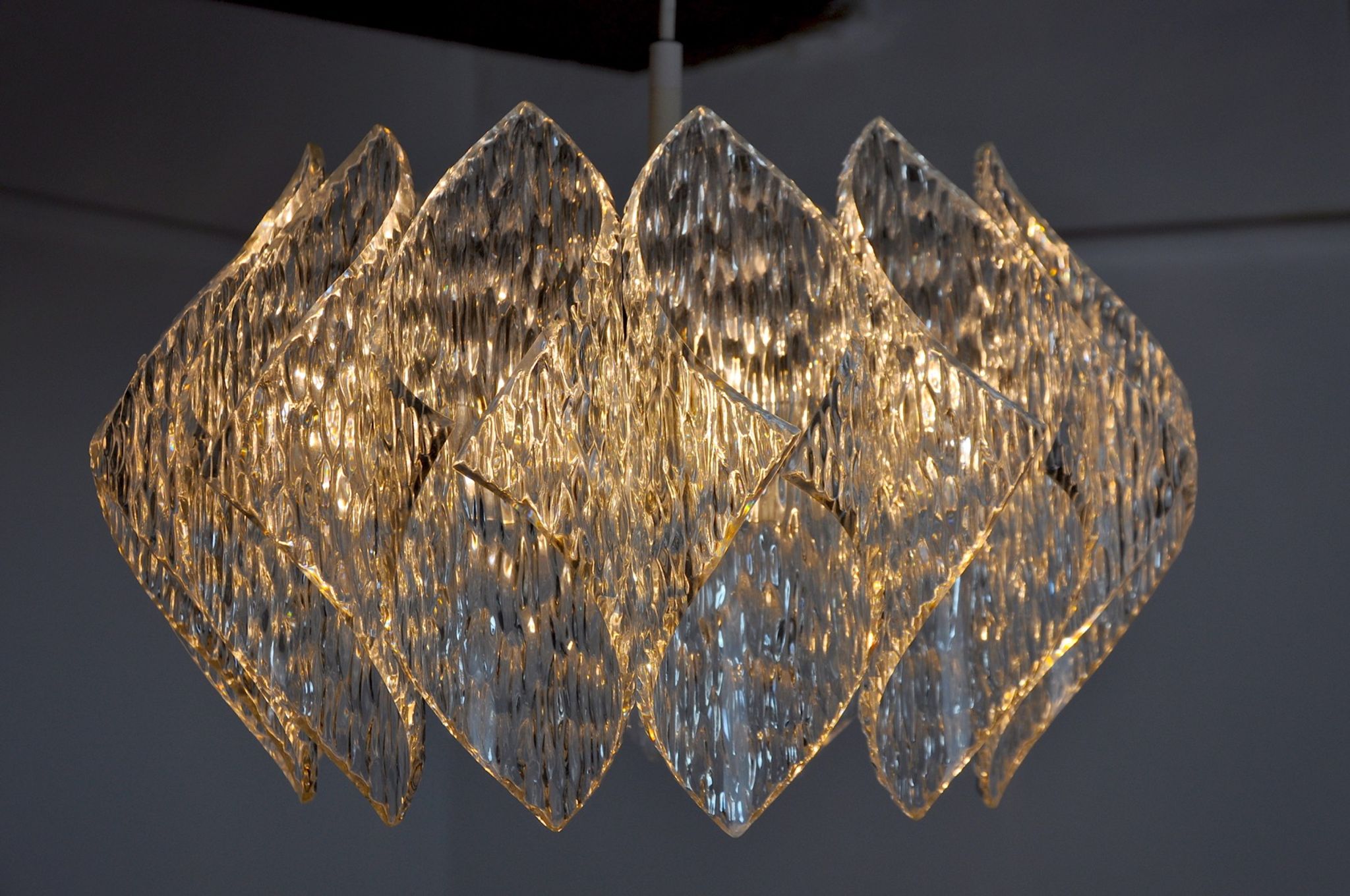 Lustre space age, effet givré en bakélite, France, 1970