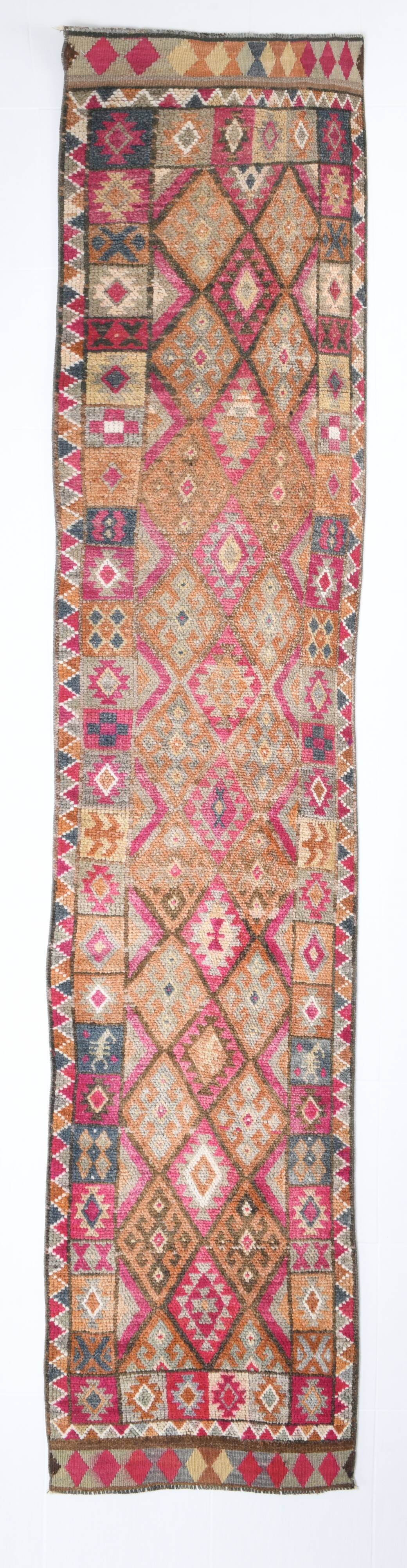 2x12 Narrow Vintage Runner Rug, 76x363Cm