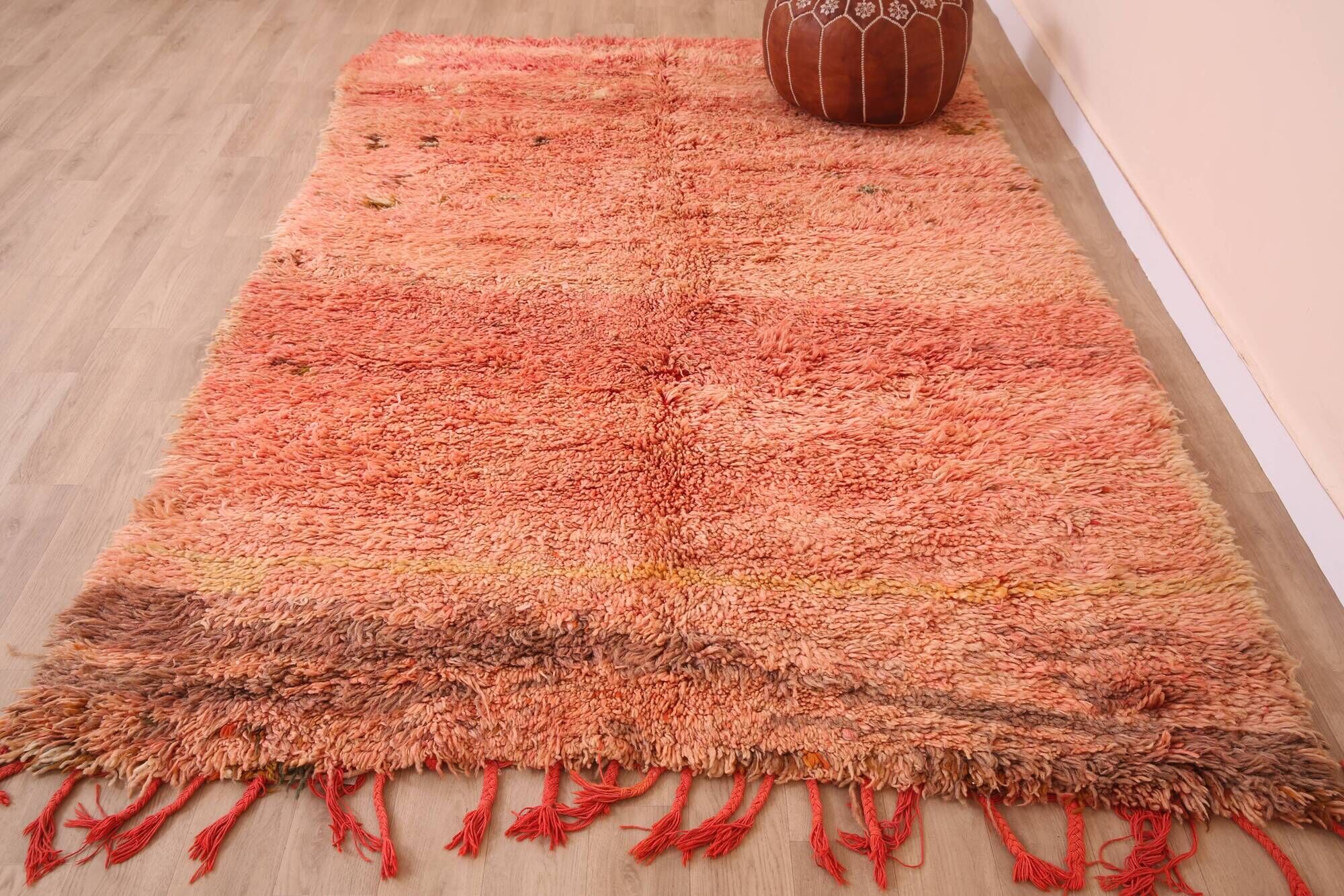 Peach Vintage Moroccan 175 x 246 cm, Berber Wool Rug Handmade, Boho Rug