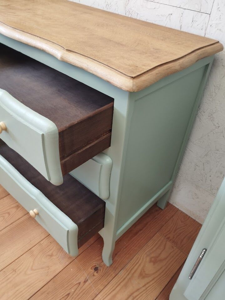 Commode