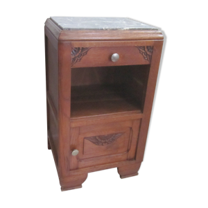 Table de chevet des années