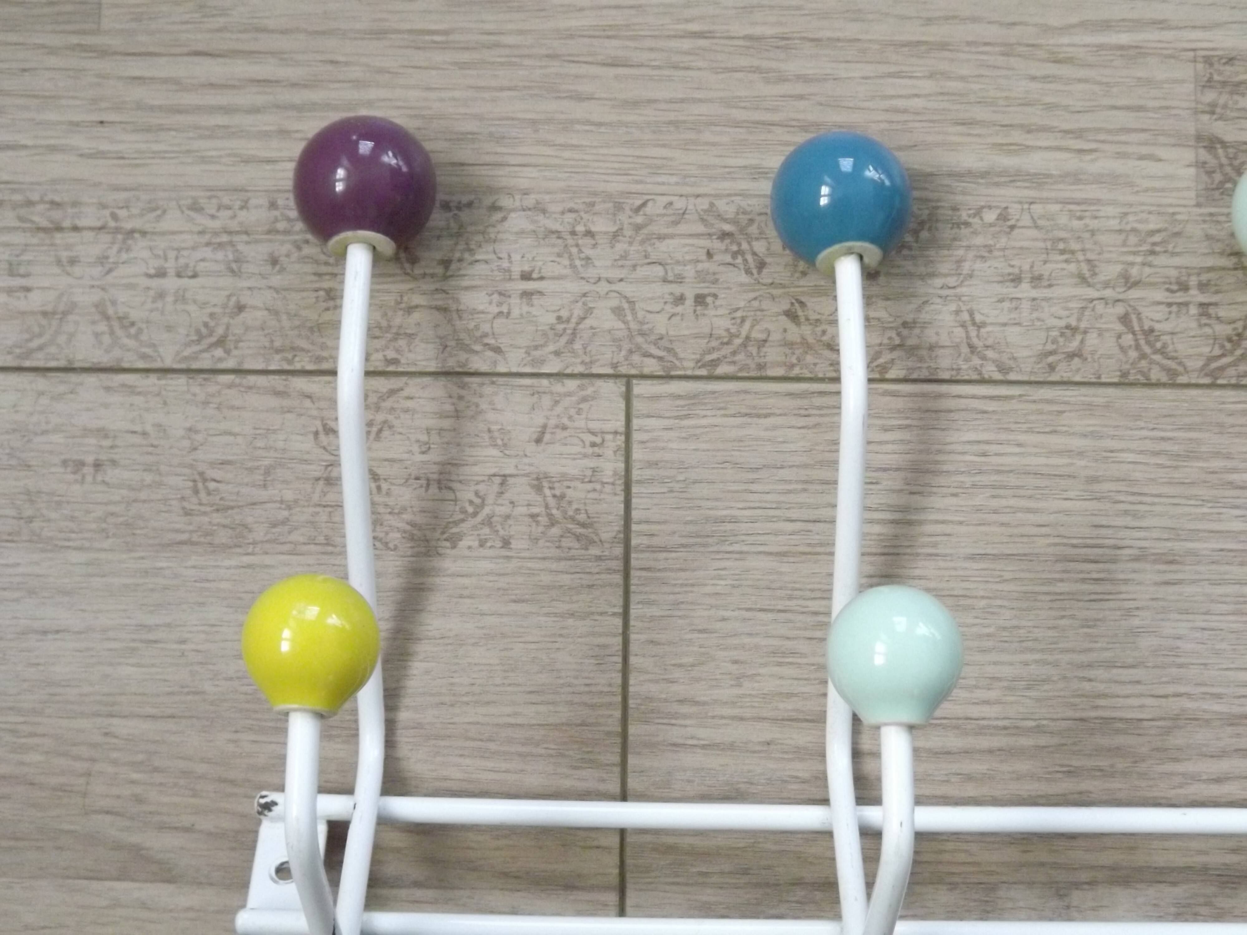 Modern Sputnik Wall Coat/Hat Rack – Space Age Colorful Wall Hanger 5540
