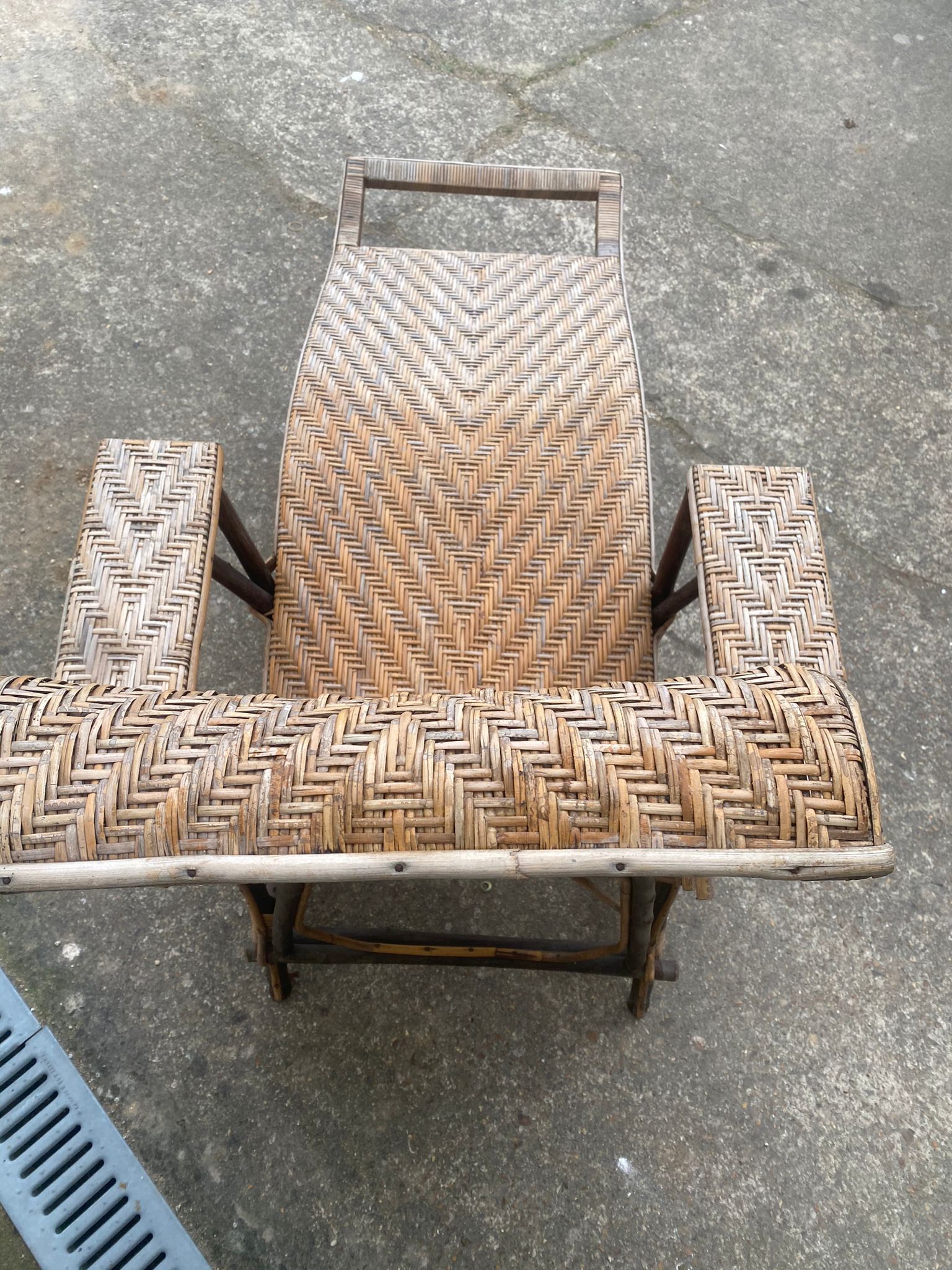 Chaise longue rotin bois ancienne