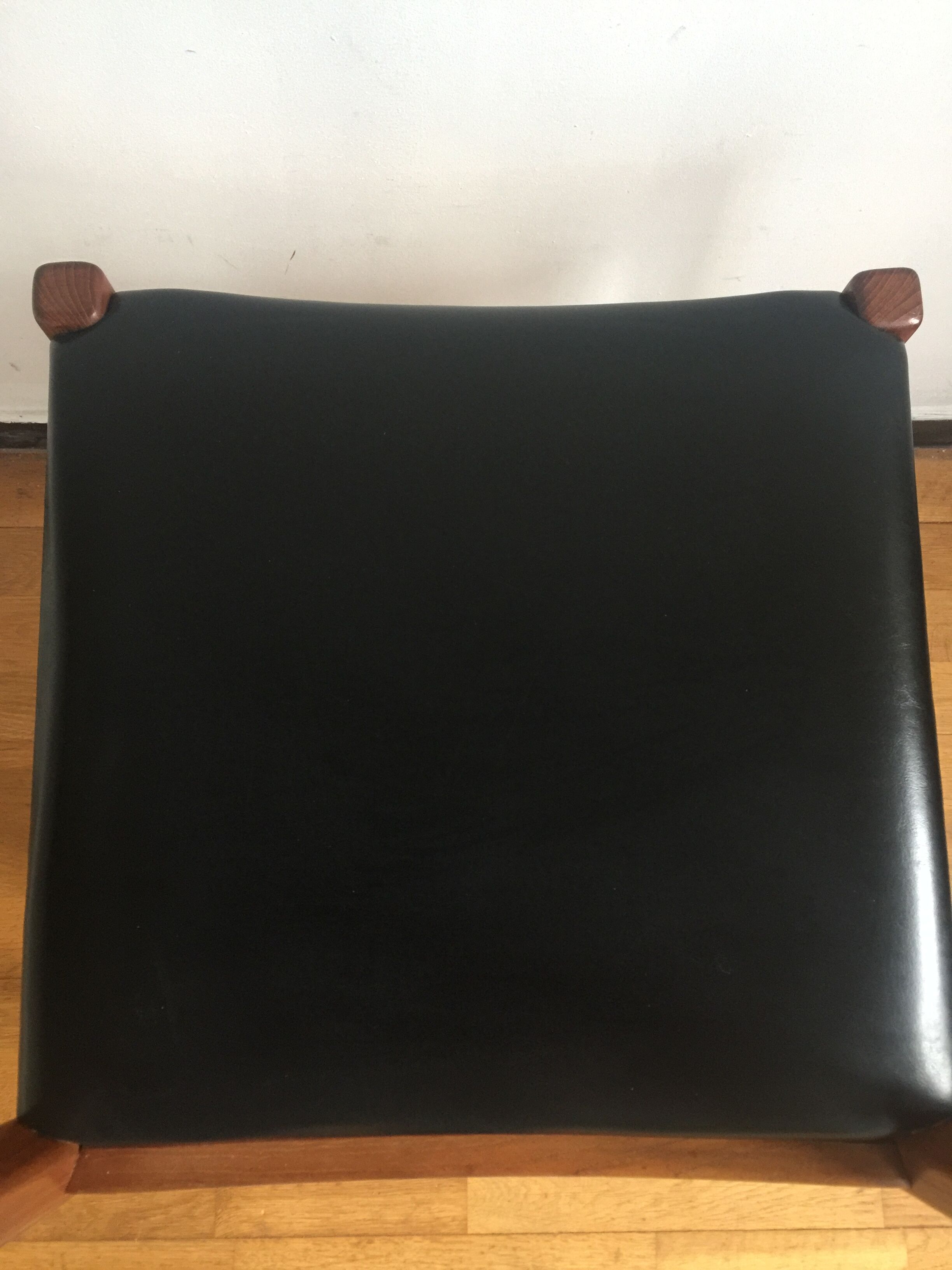 Chair No.71 Niels Otto Moller