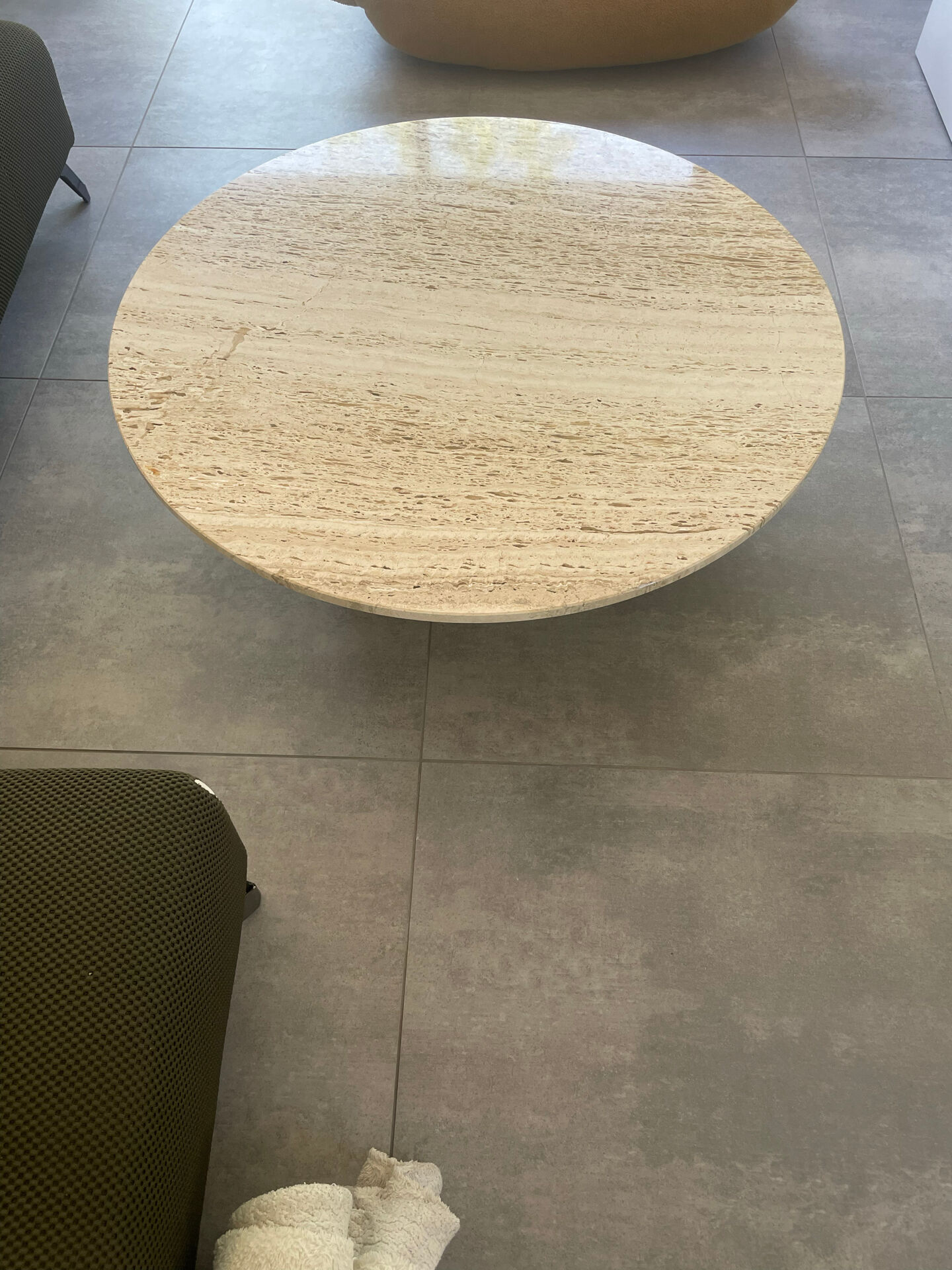 Table basse Gubi