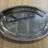Oval tray in silver metal
