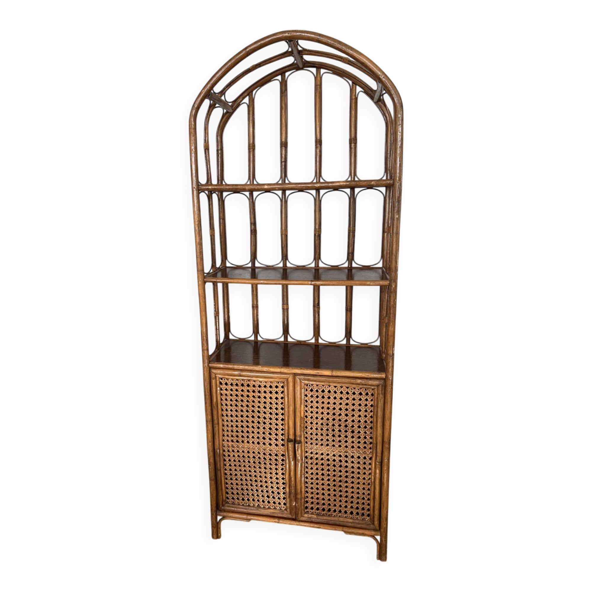 Vintage bamboo and rattan shelf/bookcase