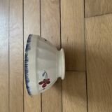 Bol Digoin model Mary Lou on footstool 251009