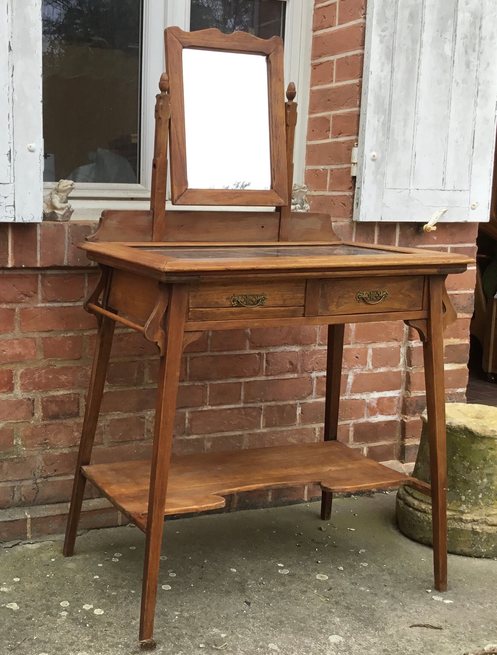 Coiffeuse art nouveau