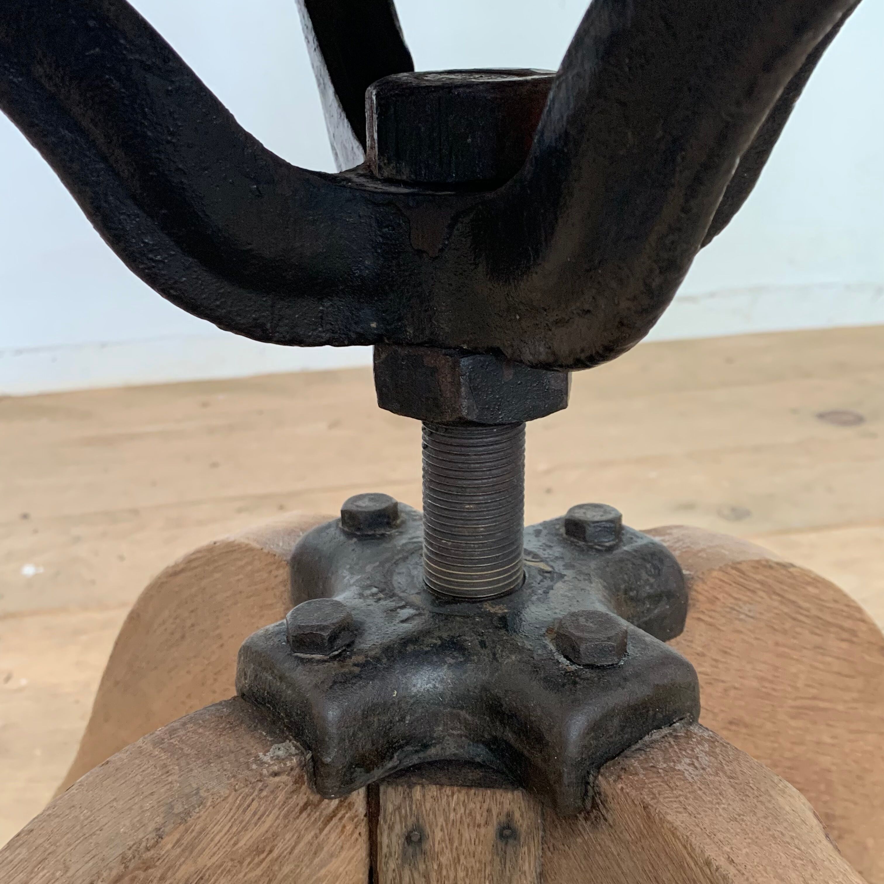 Swivel office chair Baumann 1940