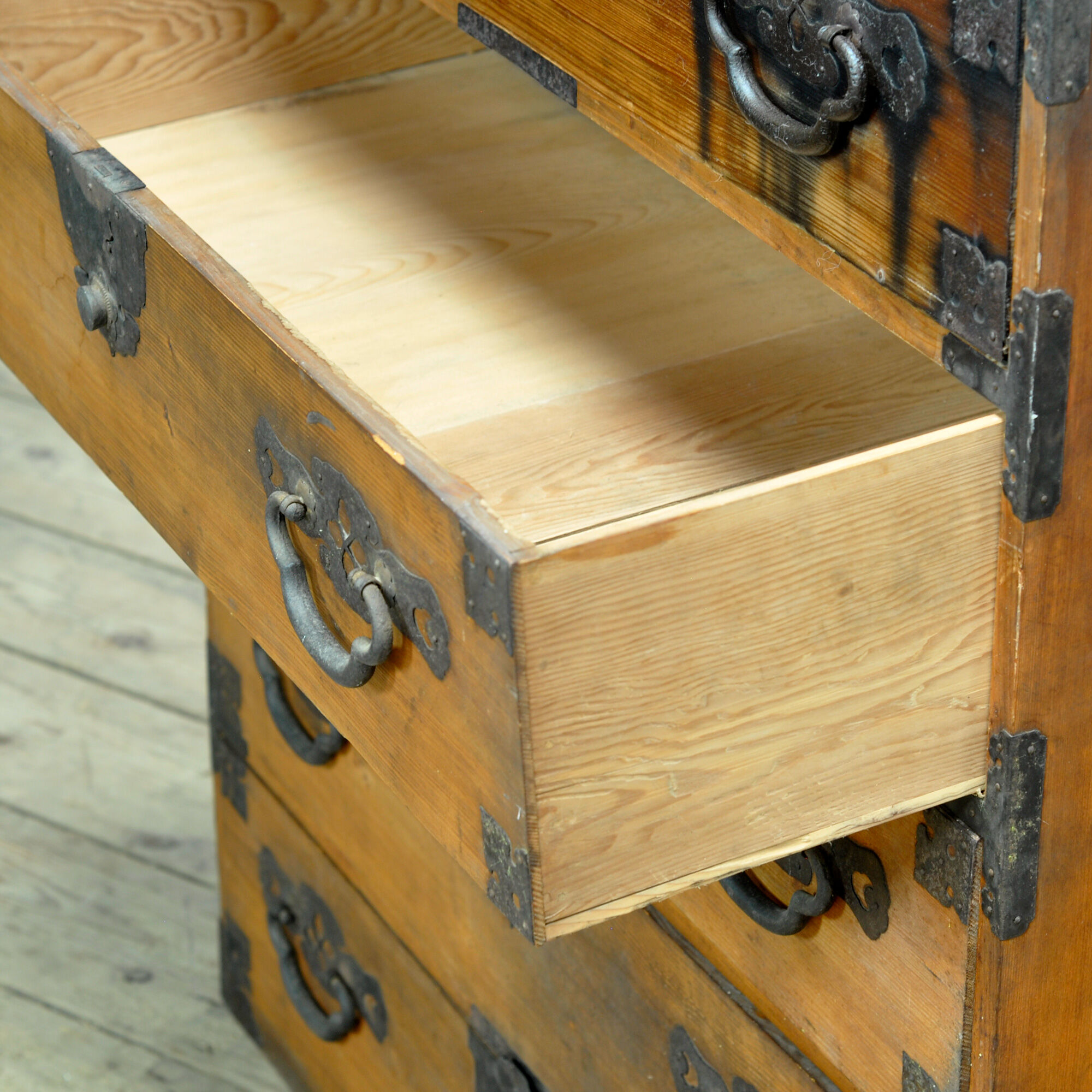 Japanese Tansu chest of drawers, circa 1870