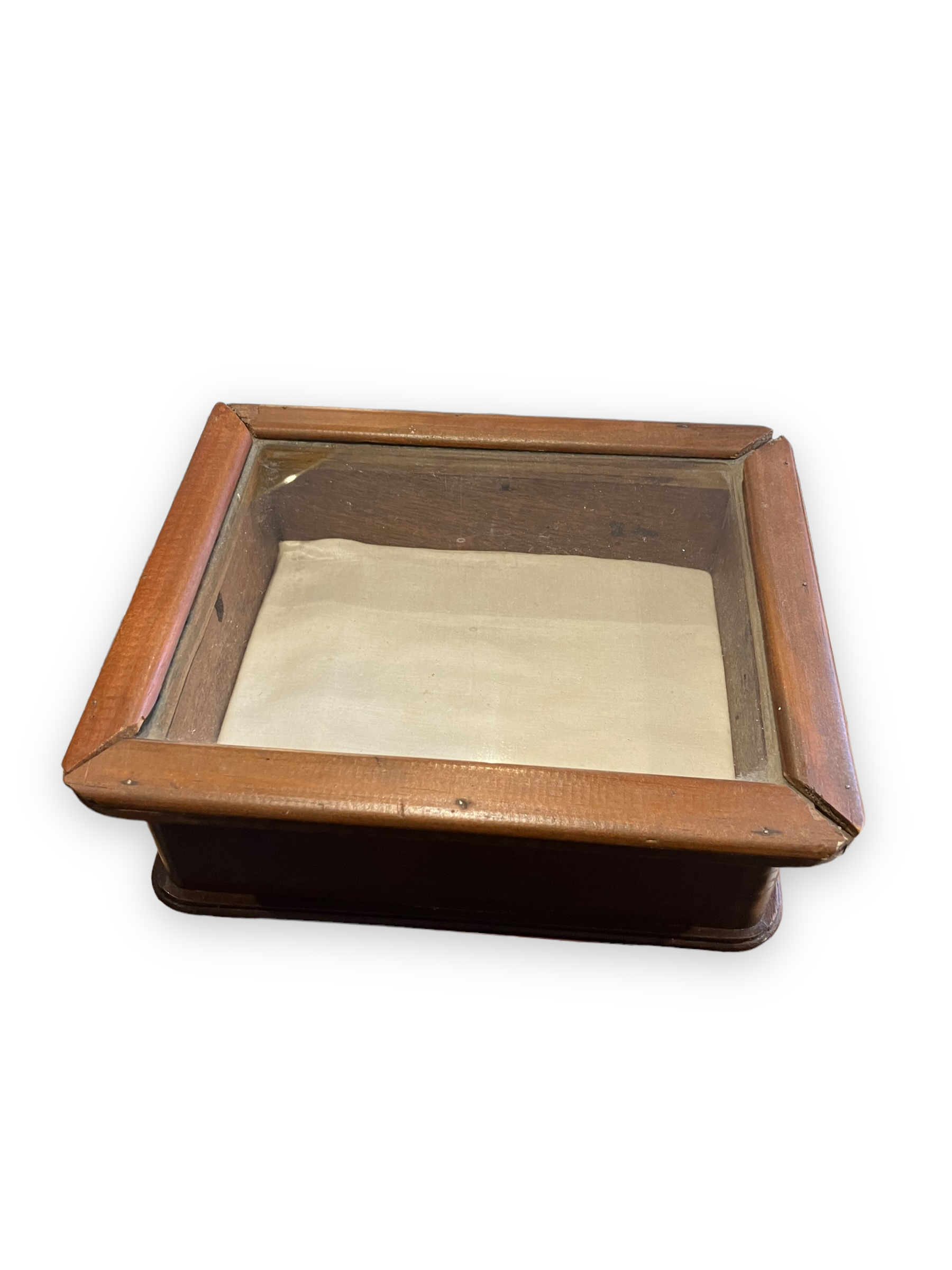 Vitrine à poser années 1930
