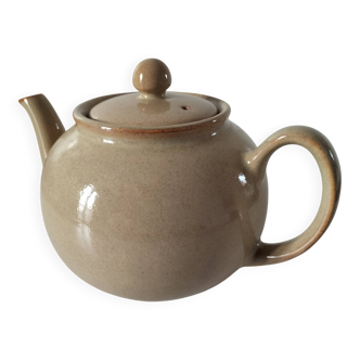 Speckled beige glazed ceramic teapot – soft material & lines