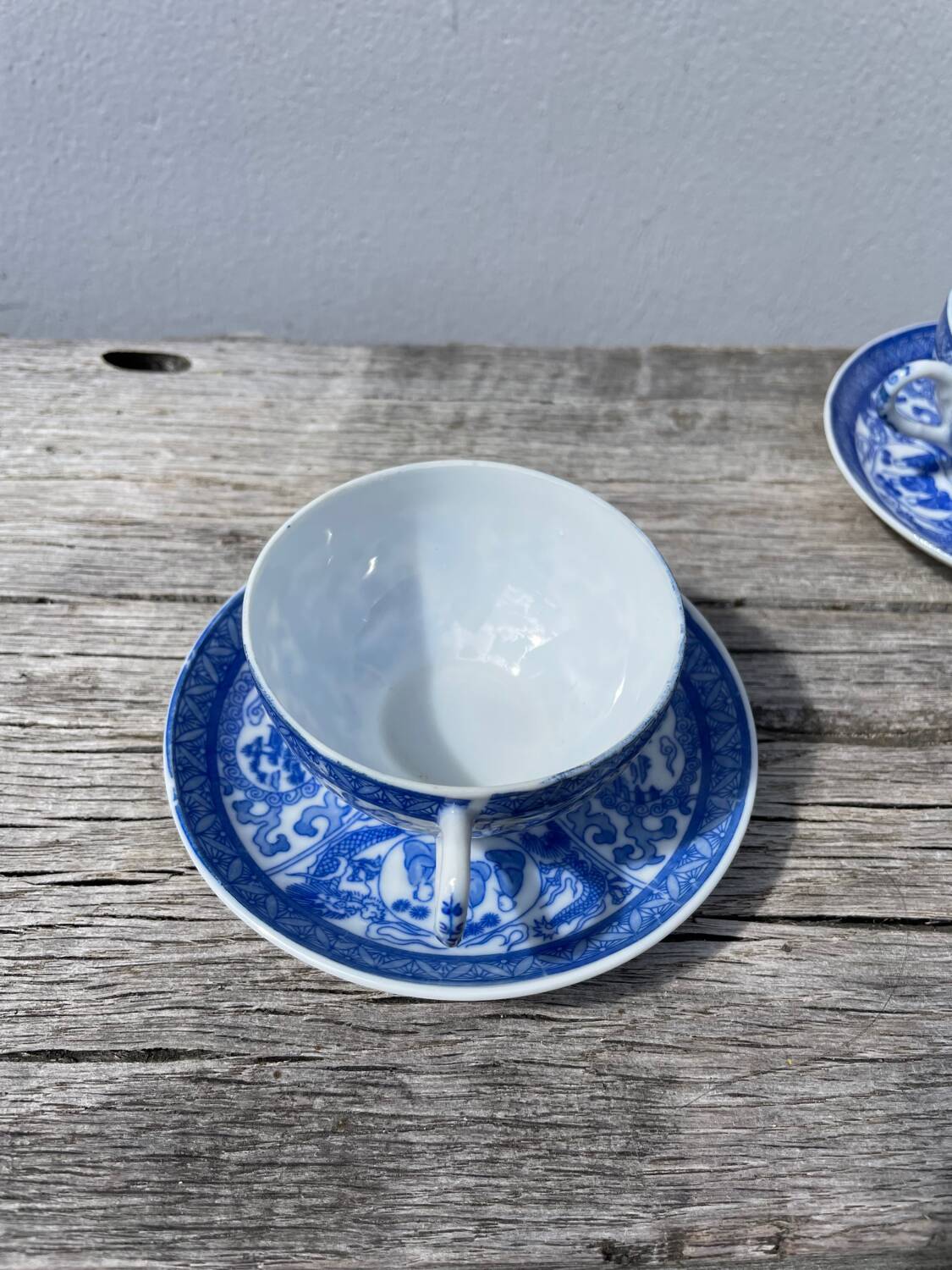 4 tasses porcelaine bleu Japon