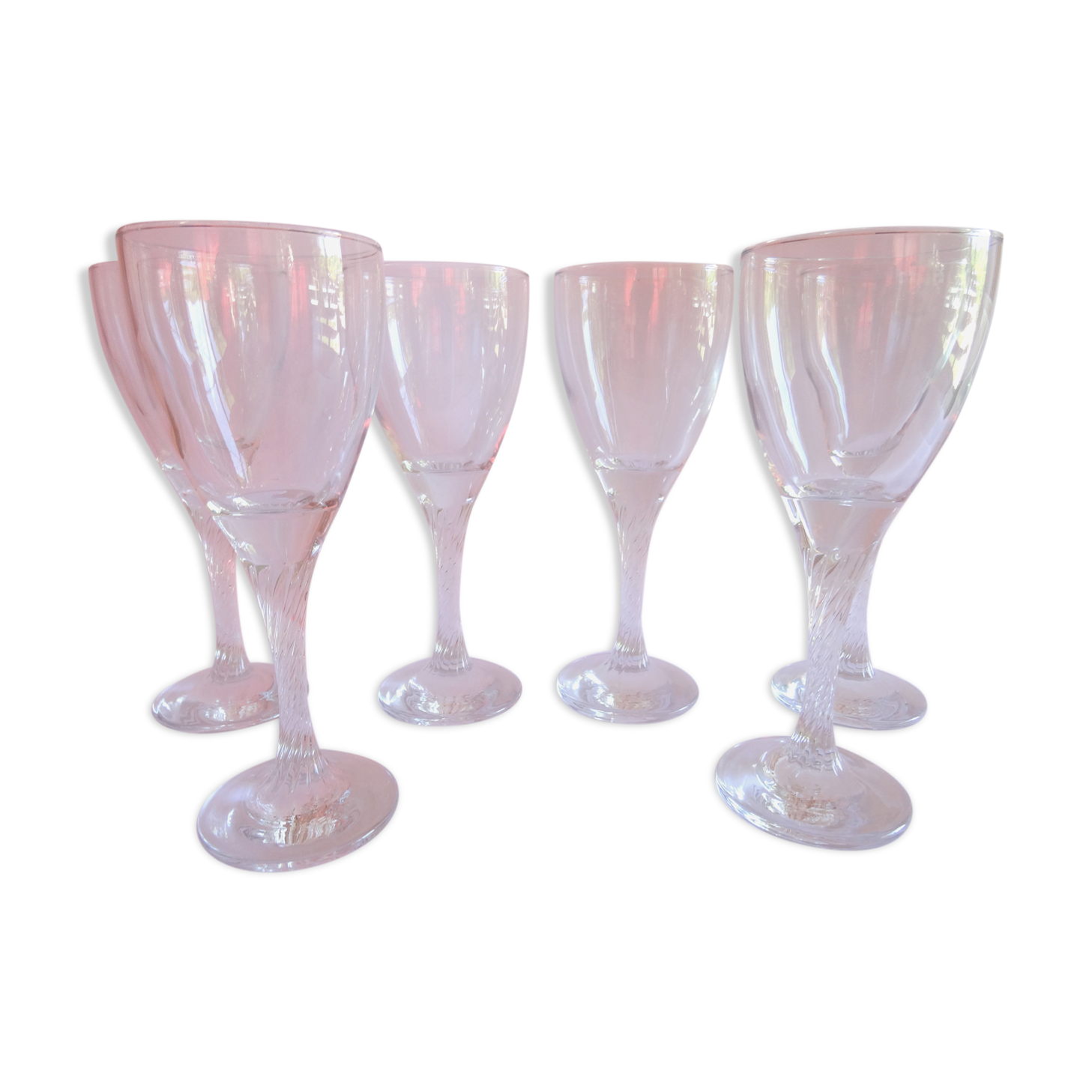 6 twisted feet wine glasses