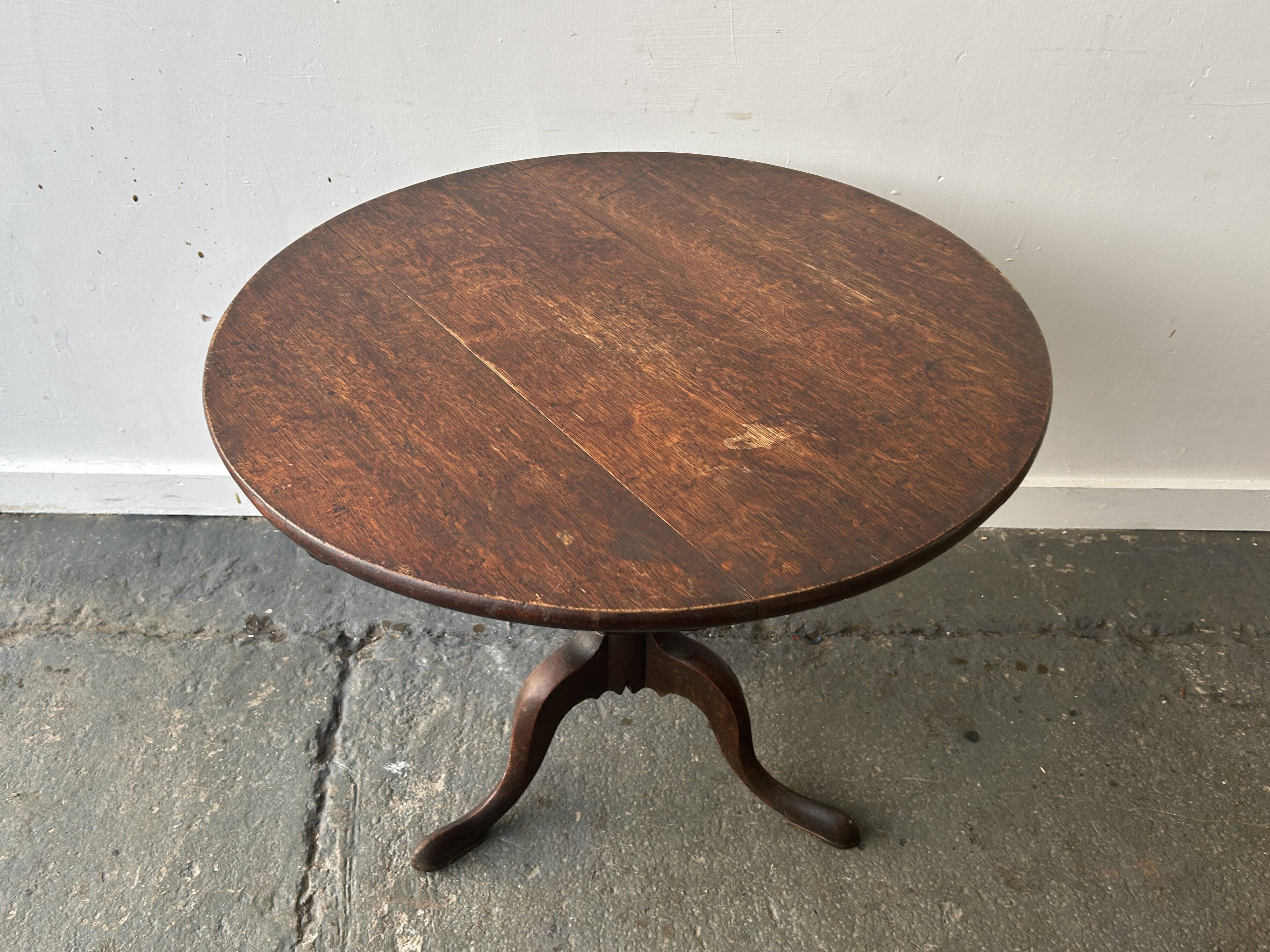 Georgian style antique  oak tilt top tripod occasional side table