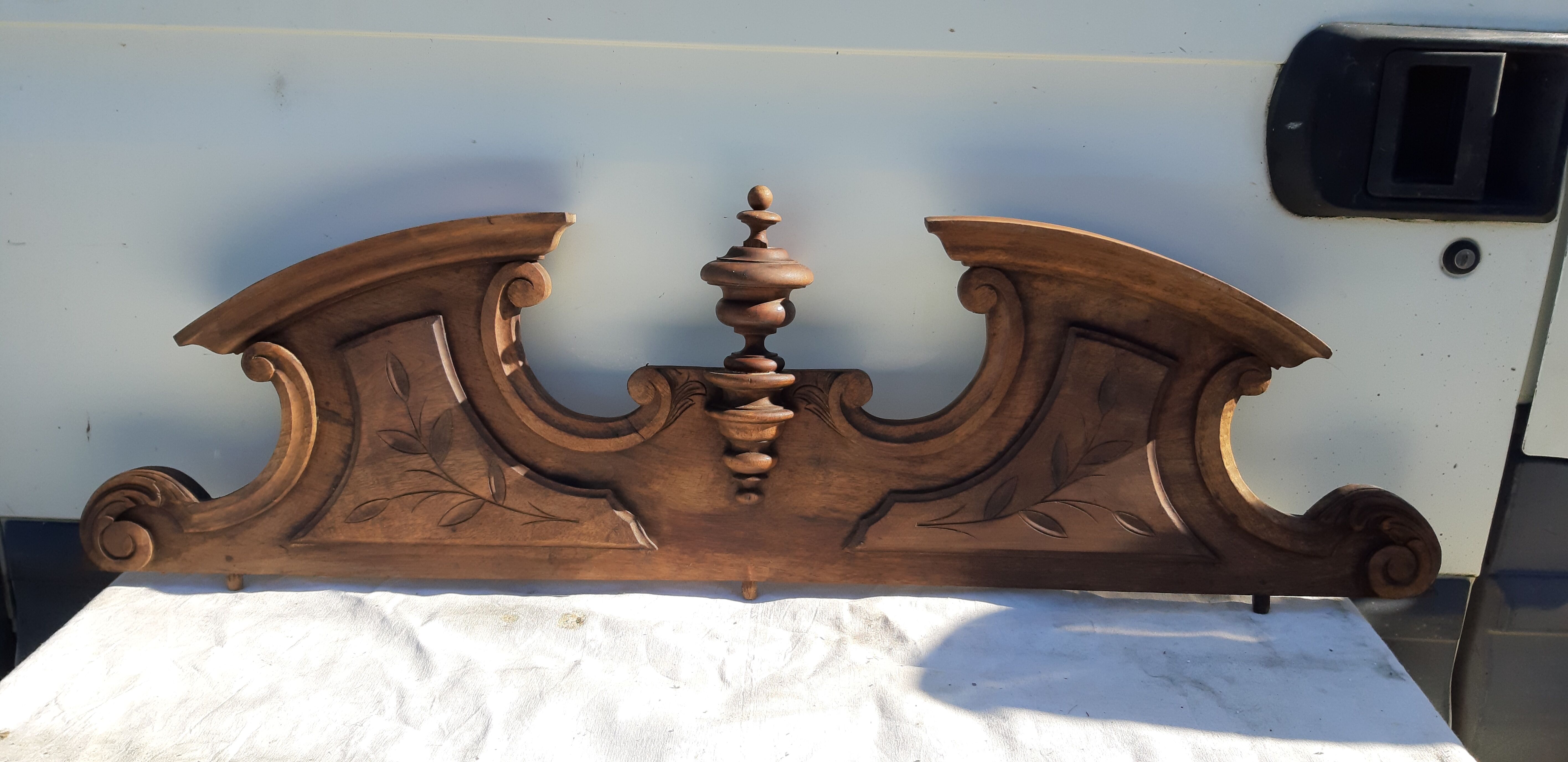 Wood decoration pediment