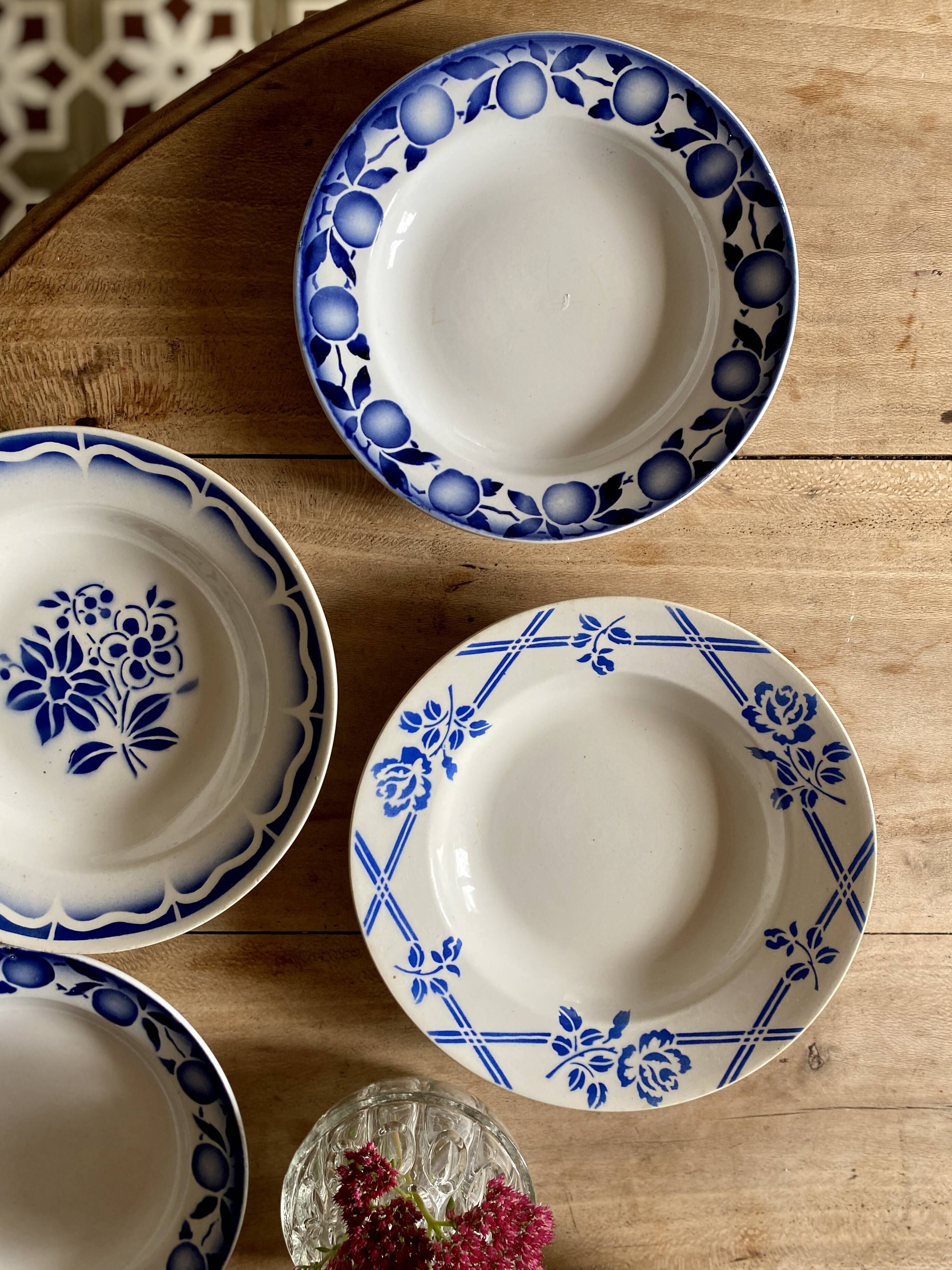 Lot de 6 assiettes creuses vintage dépareillées