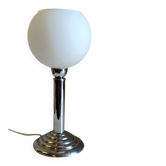 Lampe à poser Bauhaus en métal et globe opaline - années 30/40