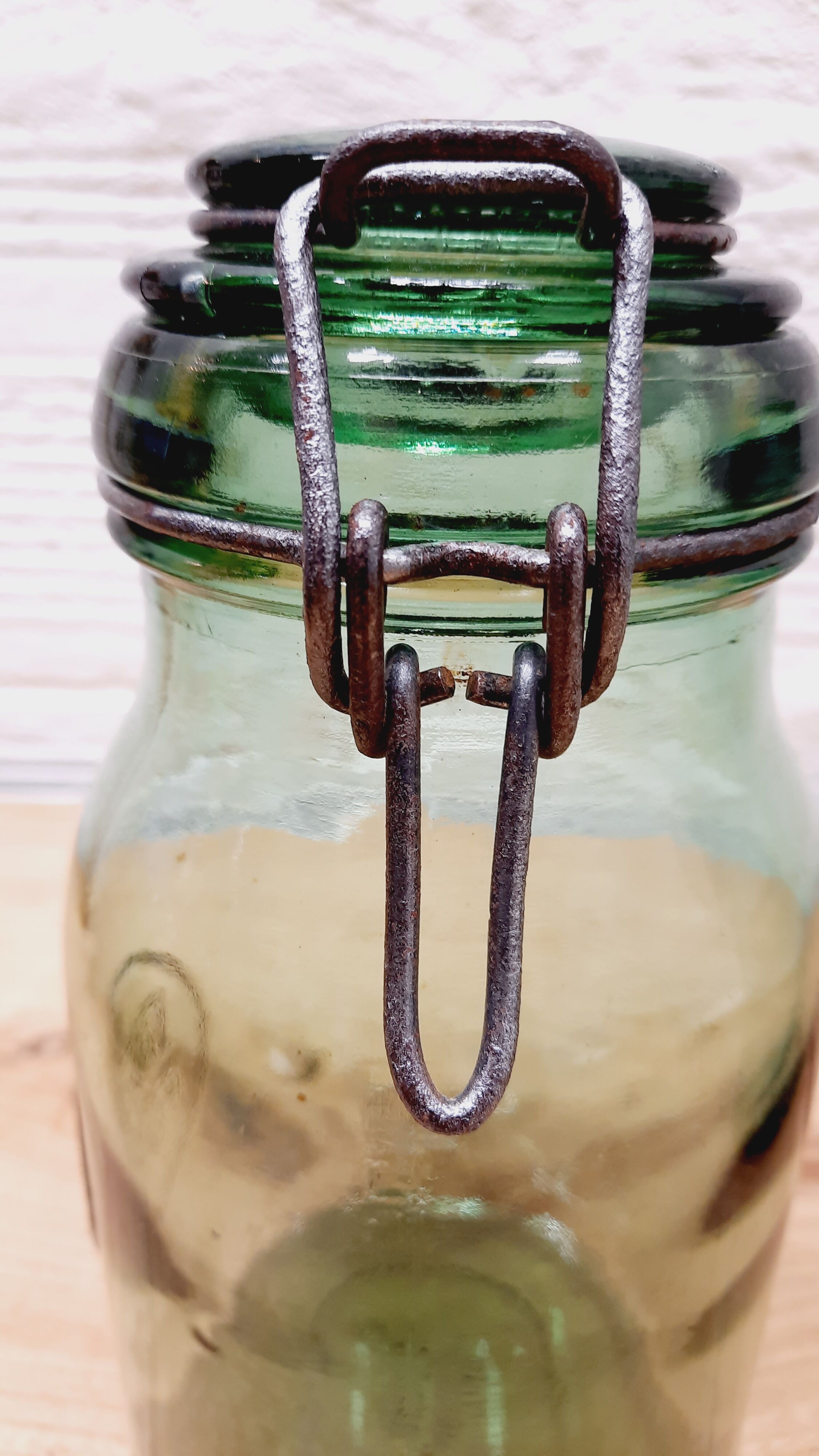 Duo old glass jars