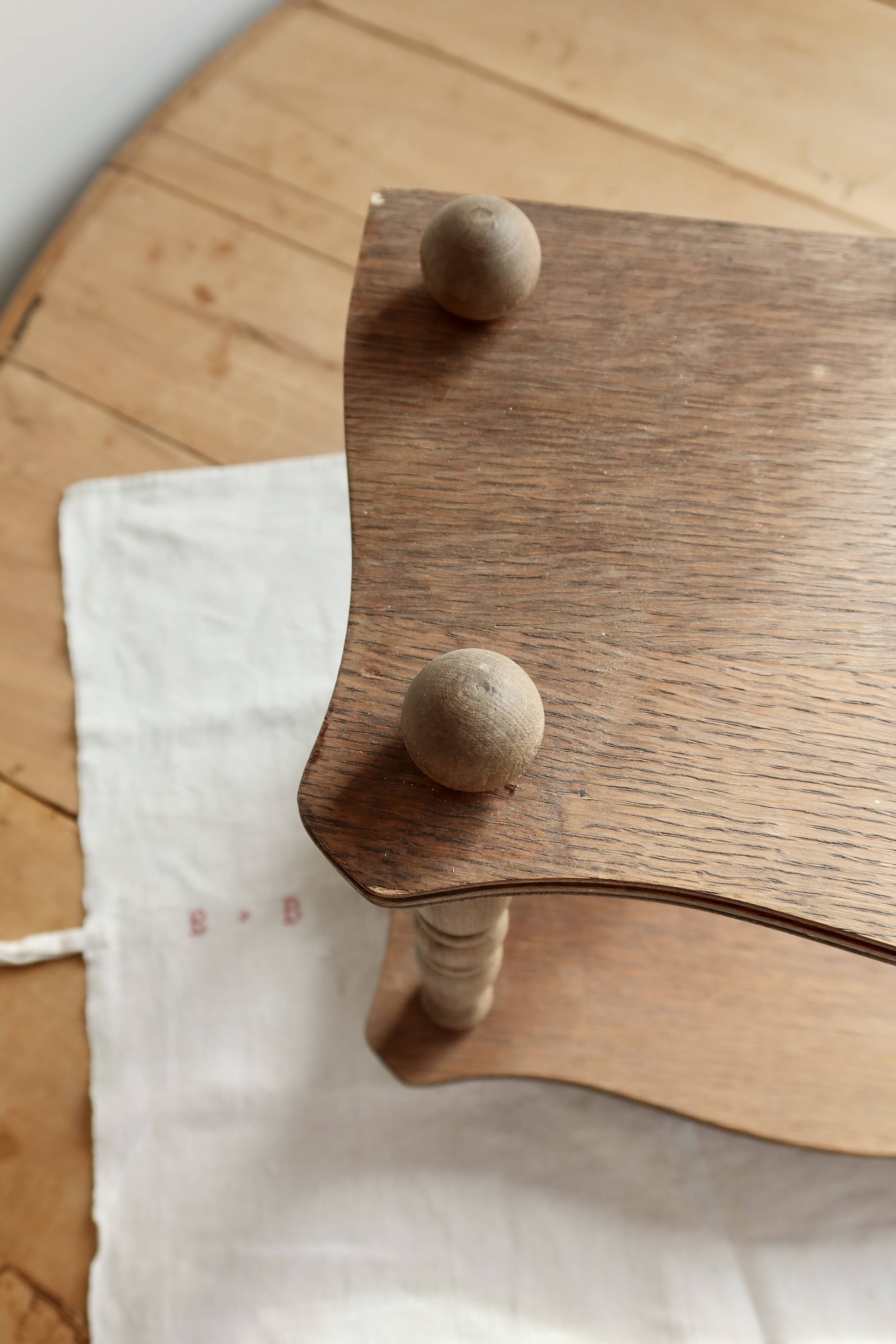 Vintage wooden wall shelf in Napoléon III style – 2 levels