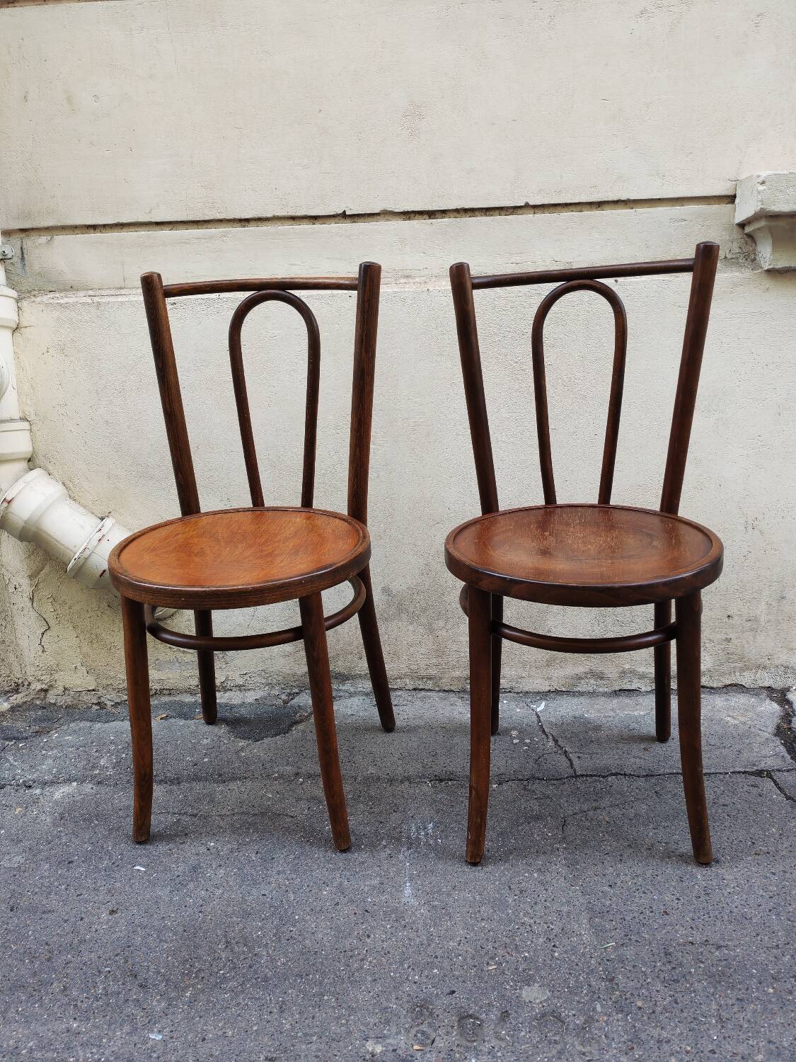 Paire de chaises bistrot 