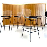 Wire barstools by Harry Bertoia for Knoll, 1960