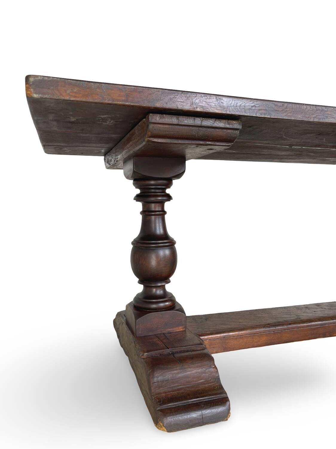 A fine 18th Century French walnut dining table