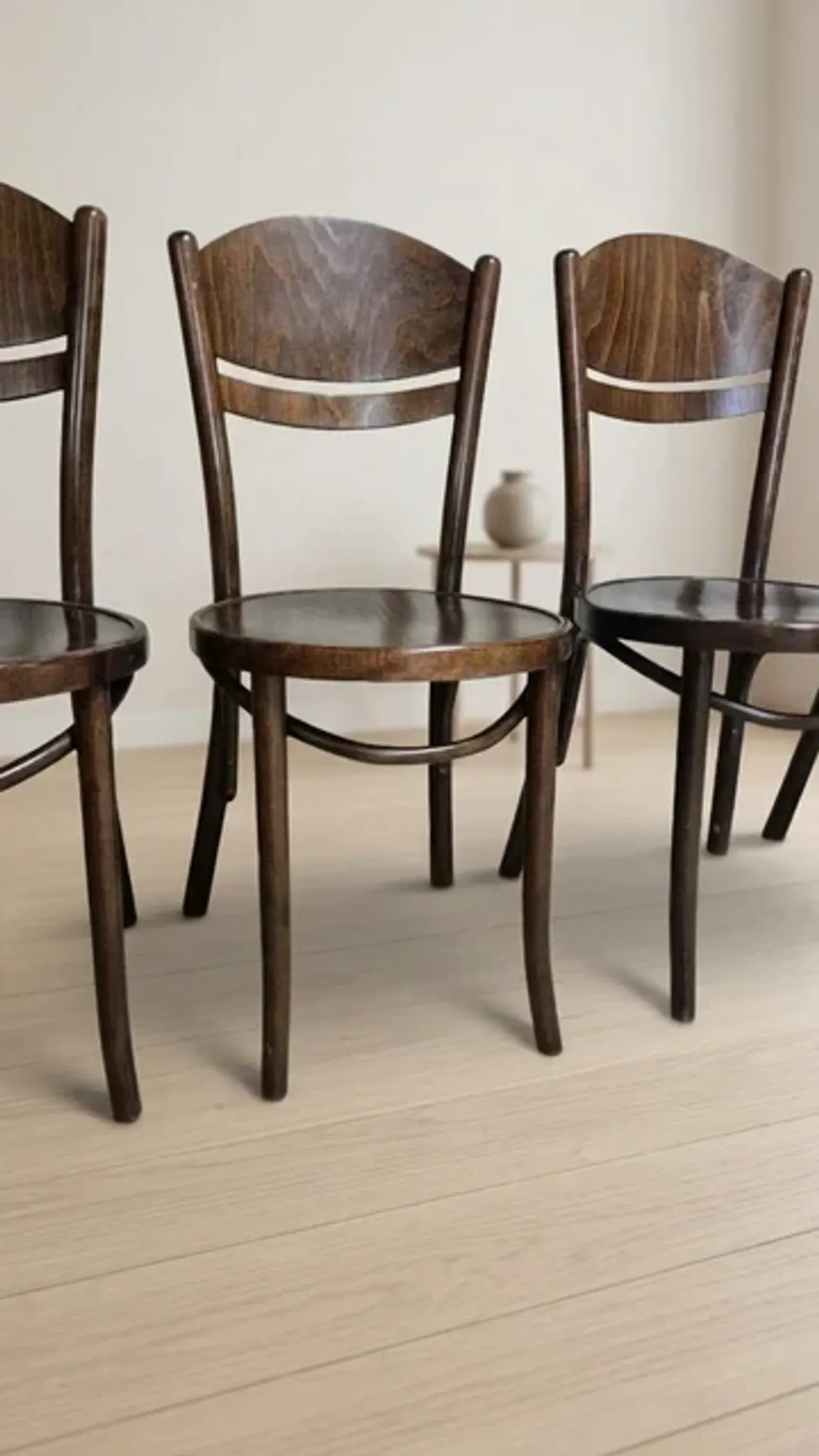 Set of 4 TON wooden dining chairs, 20th century, Czechoslovak, 90 × 46 cm