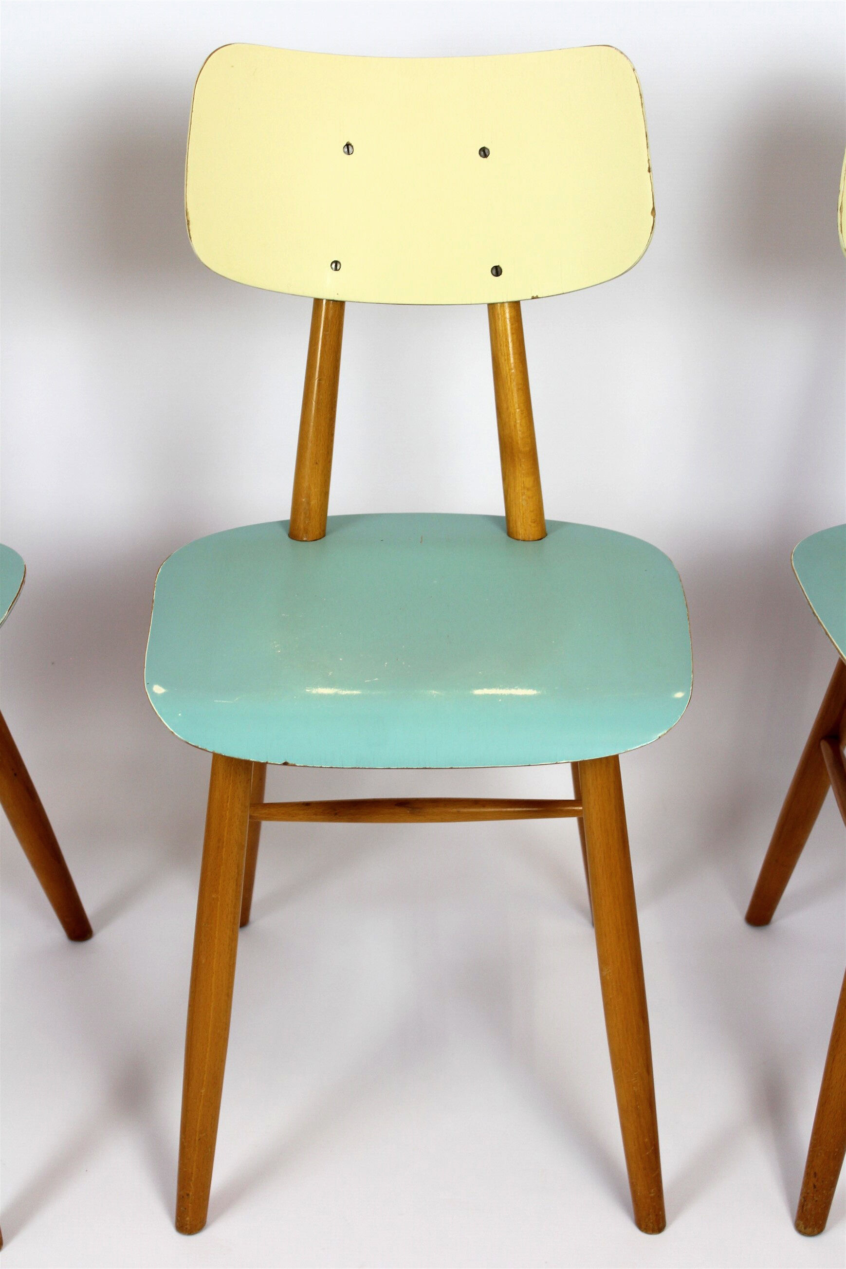Chaises de salle à manger vintage en bois de Ton, 1971