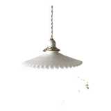 White opaline suspension