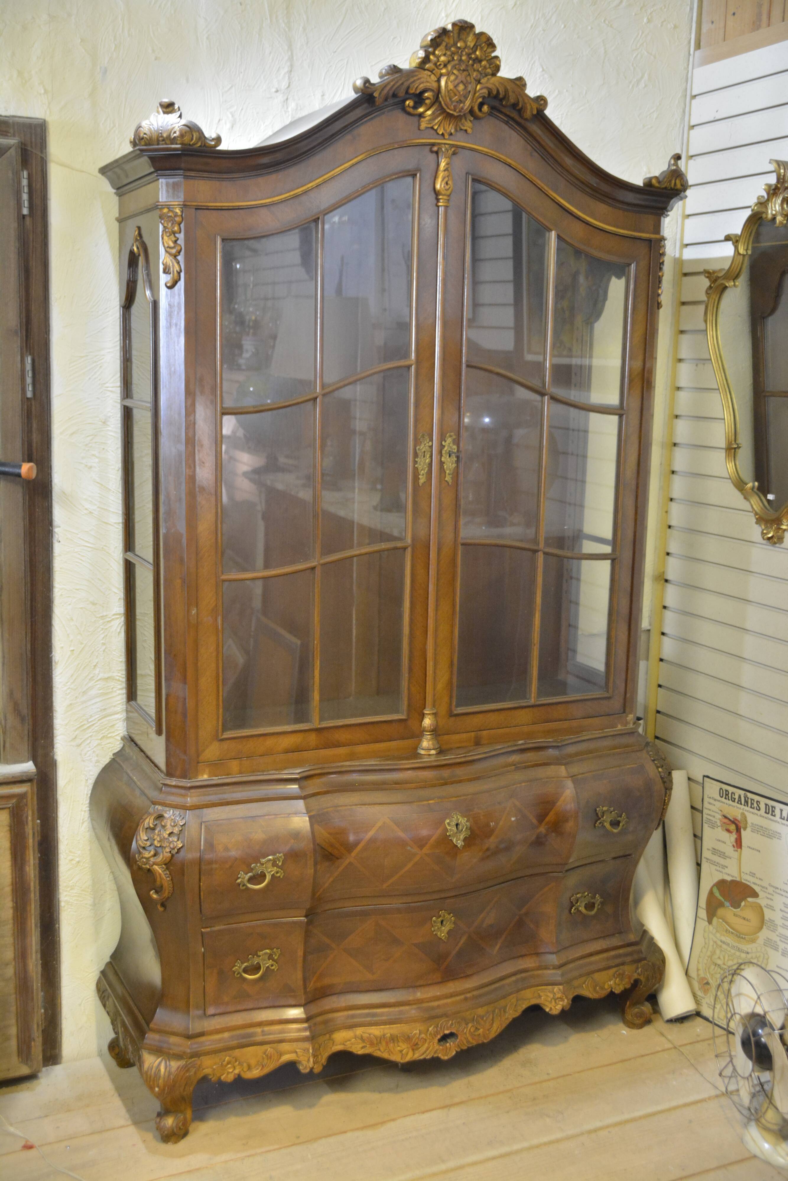 Vitrine arbalète