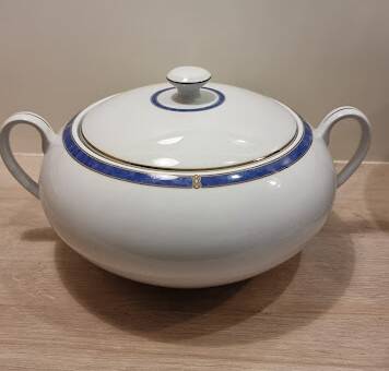 Christofle Océana Bleu dinner service, porcelain and fine gold