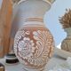 Vase / Poterie d'art artisanal crème et beige