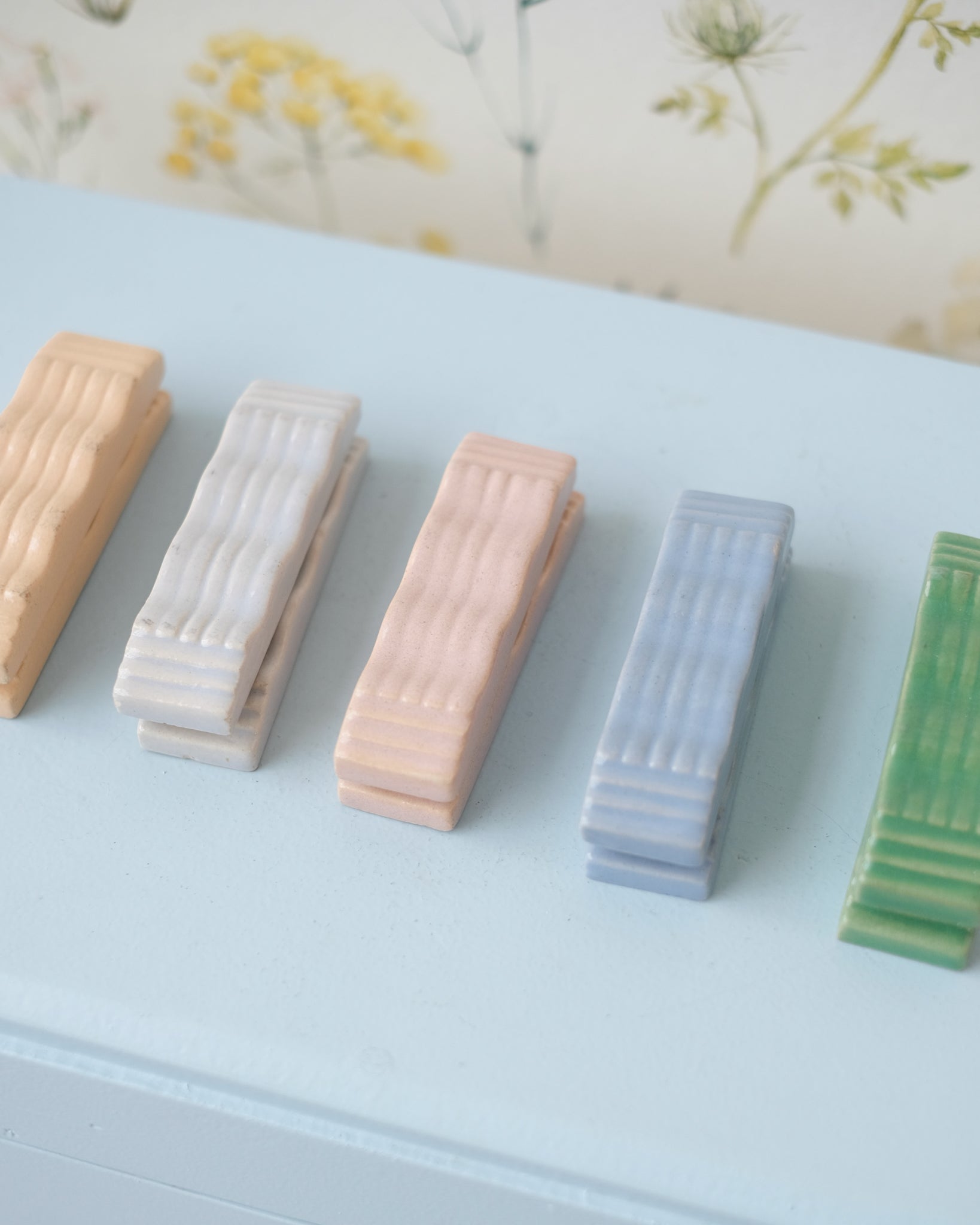 10 Ceramic Art Deco knife holders