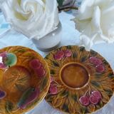 Cup and its slip saucer