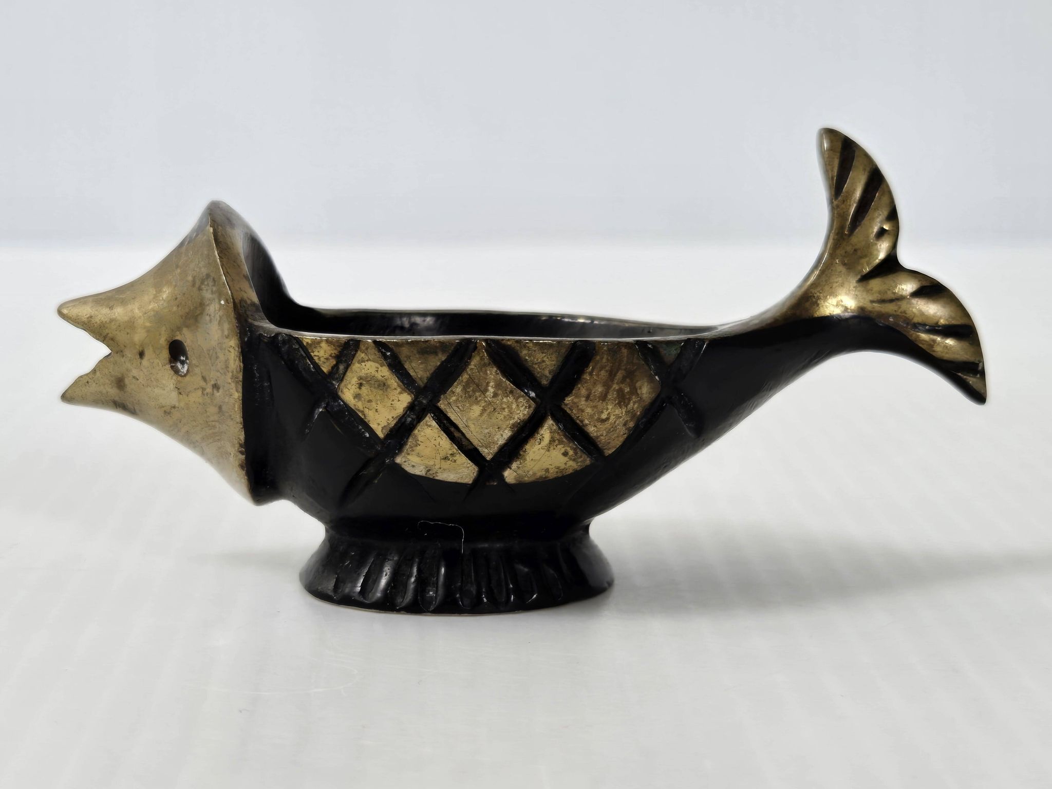 Set of 2 egg cups by Walter Bosse