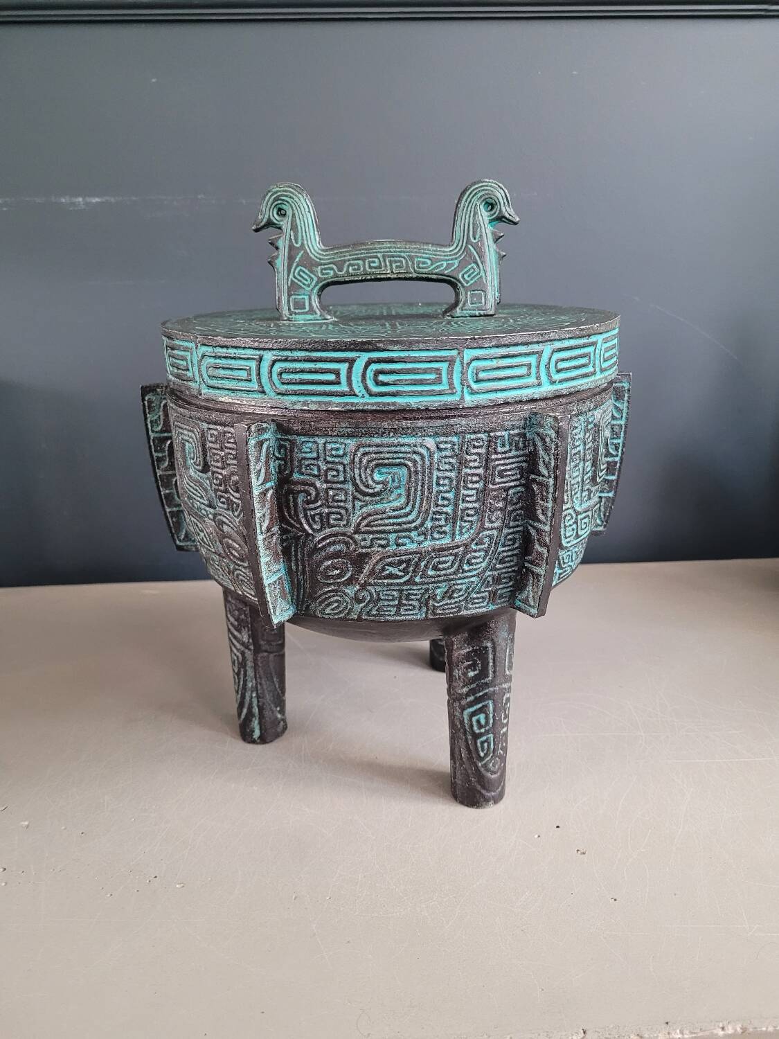 Engraved metal tripod ice bucket