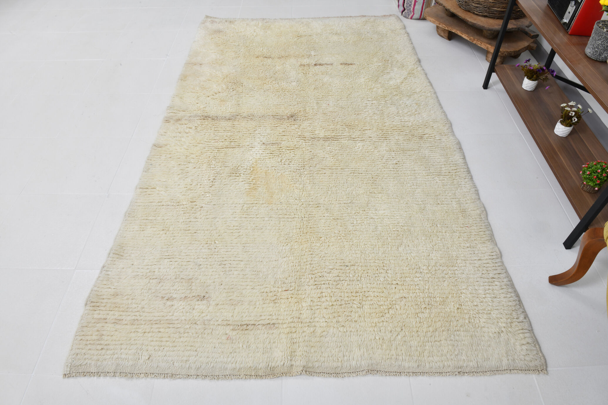 100% wool carpet rug 255x153cm