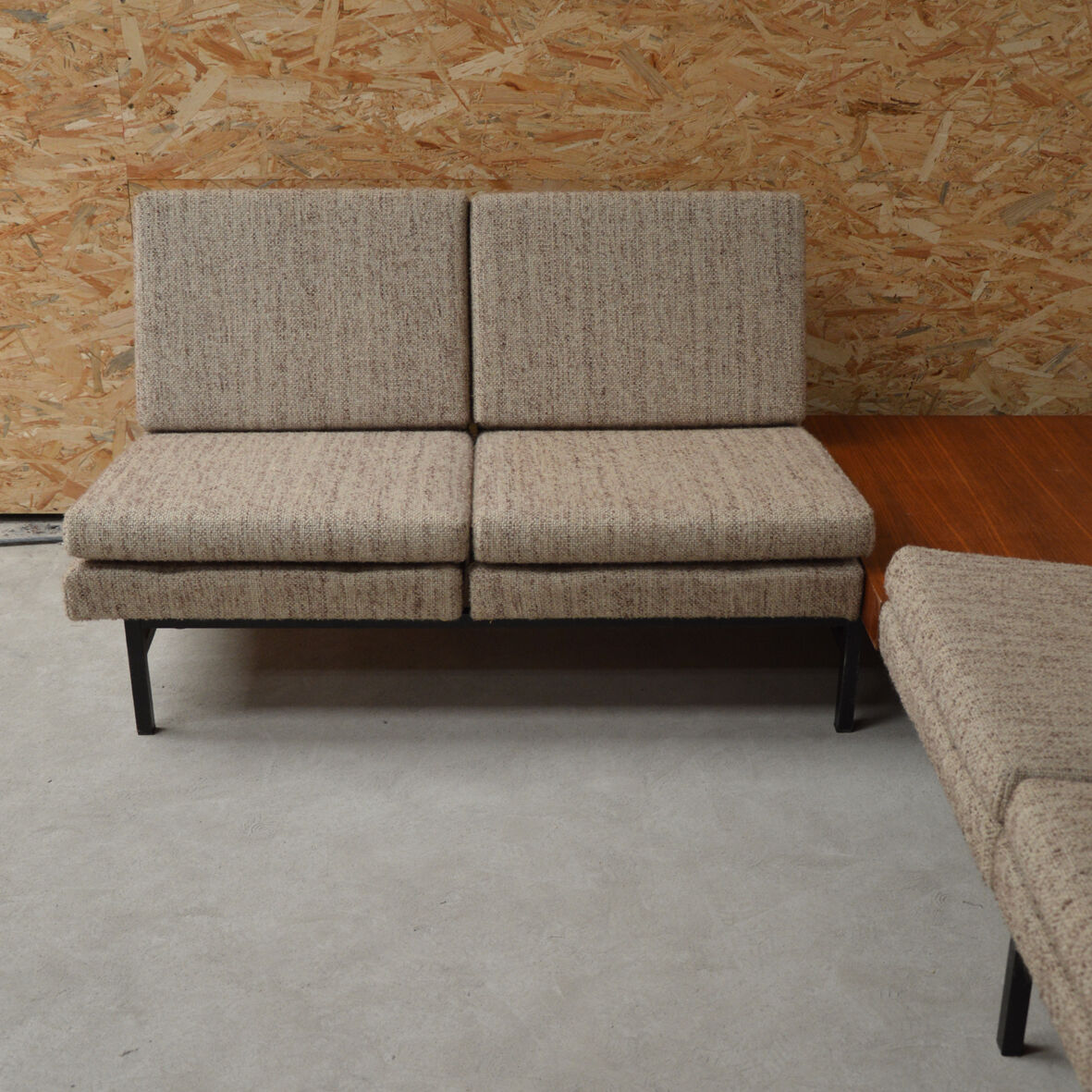 Corner lounge with 3-seater sofa, 2-seater sofa and corner table