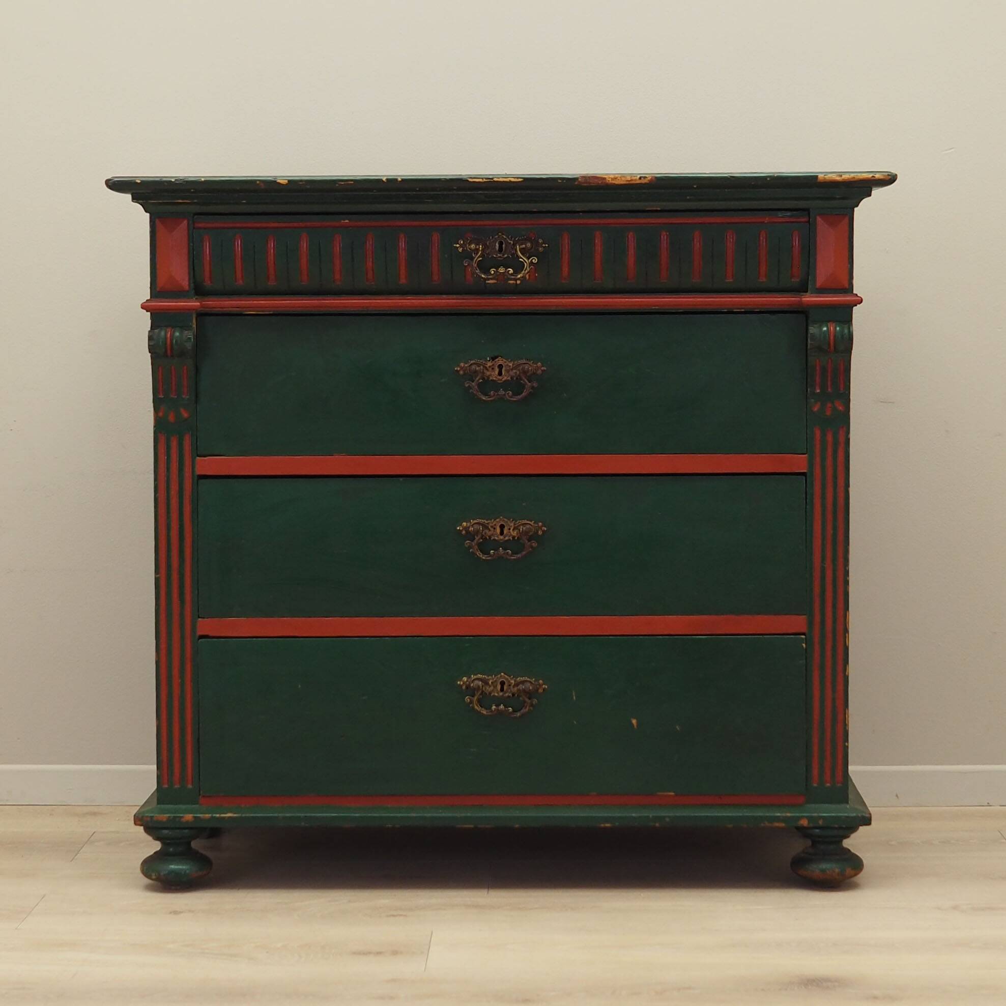 Commode en pin, design danois, années 1950, production : Danemark
