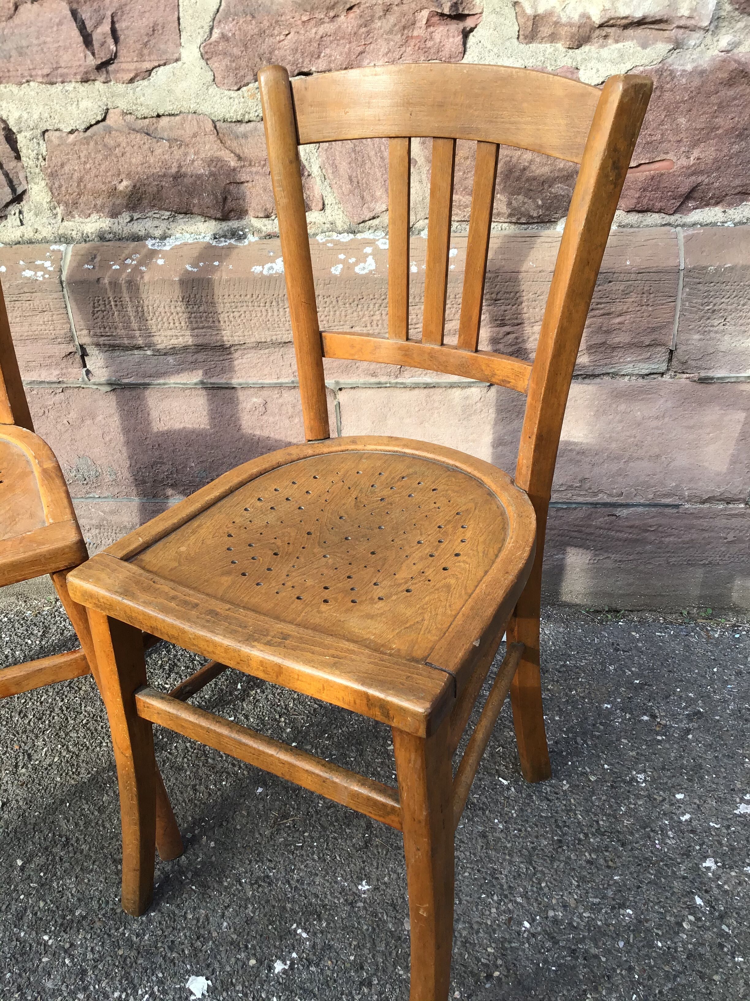 Paire de chaises bistrot vintage