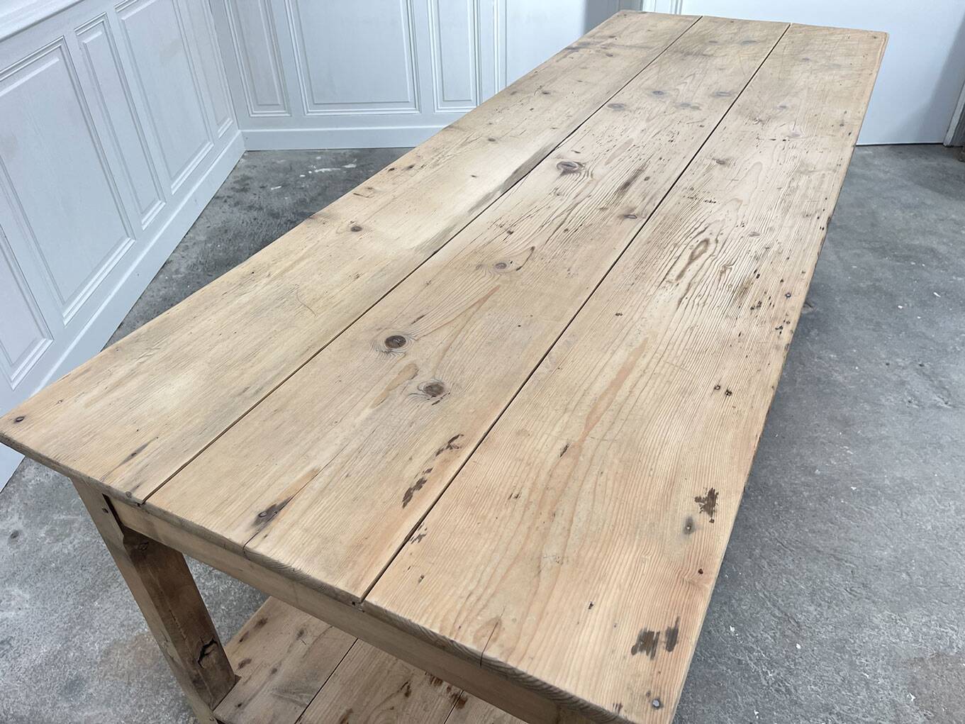 Old pine draper's table