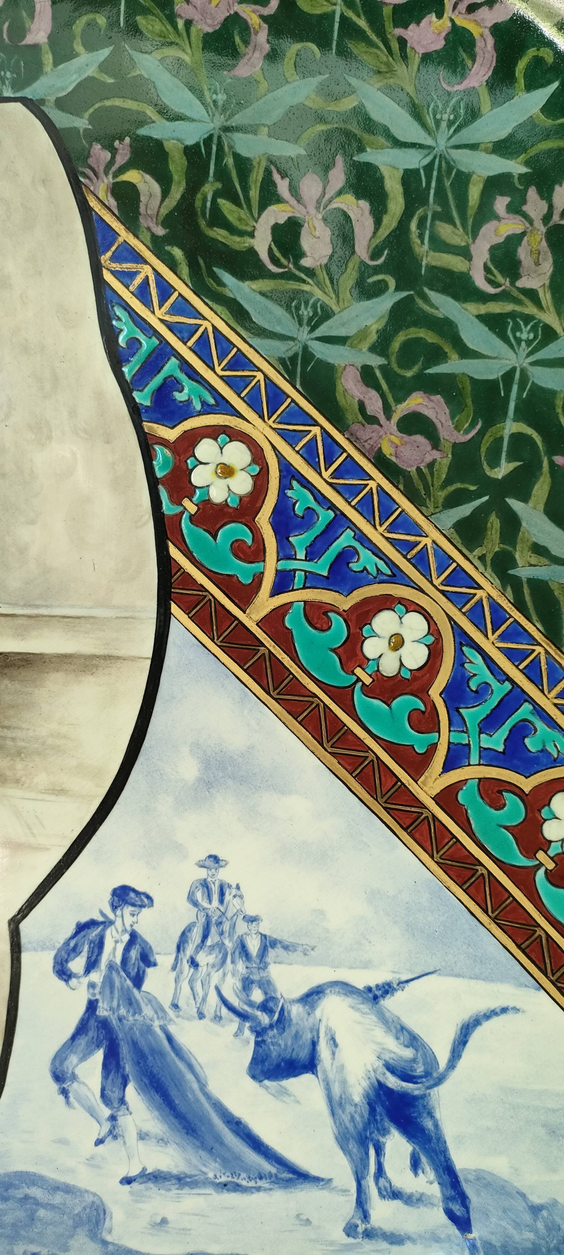 Large earthenware dish - bullfighting