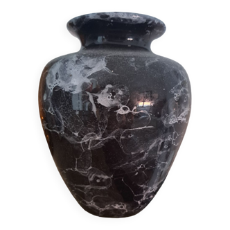 Imitation marble vase