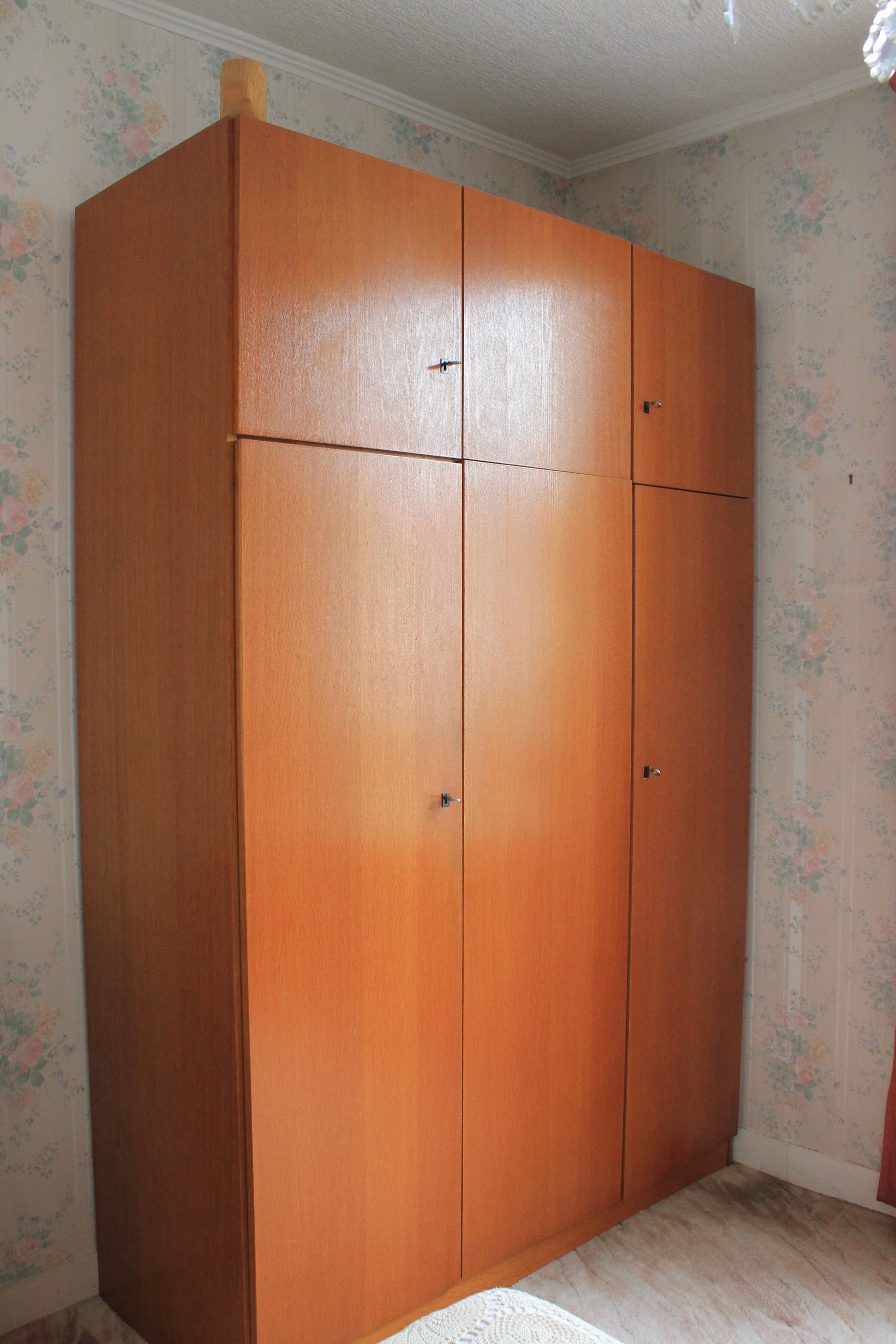 Wardrobe wardrobe 70s