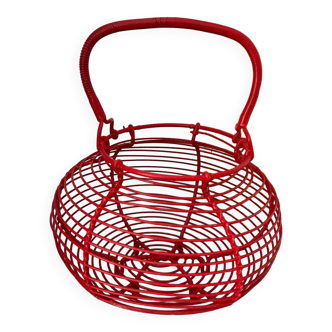 Old red salad basket
