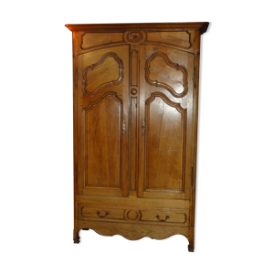 armoire d'époque Louis