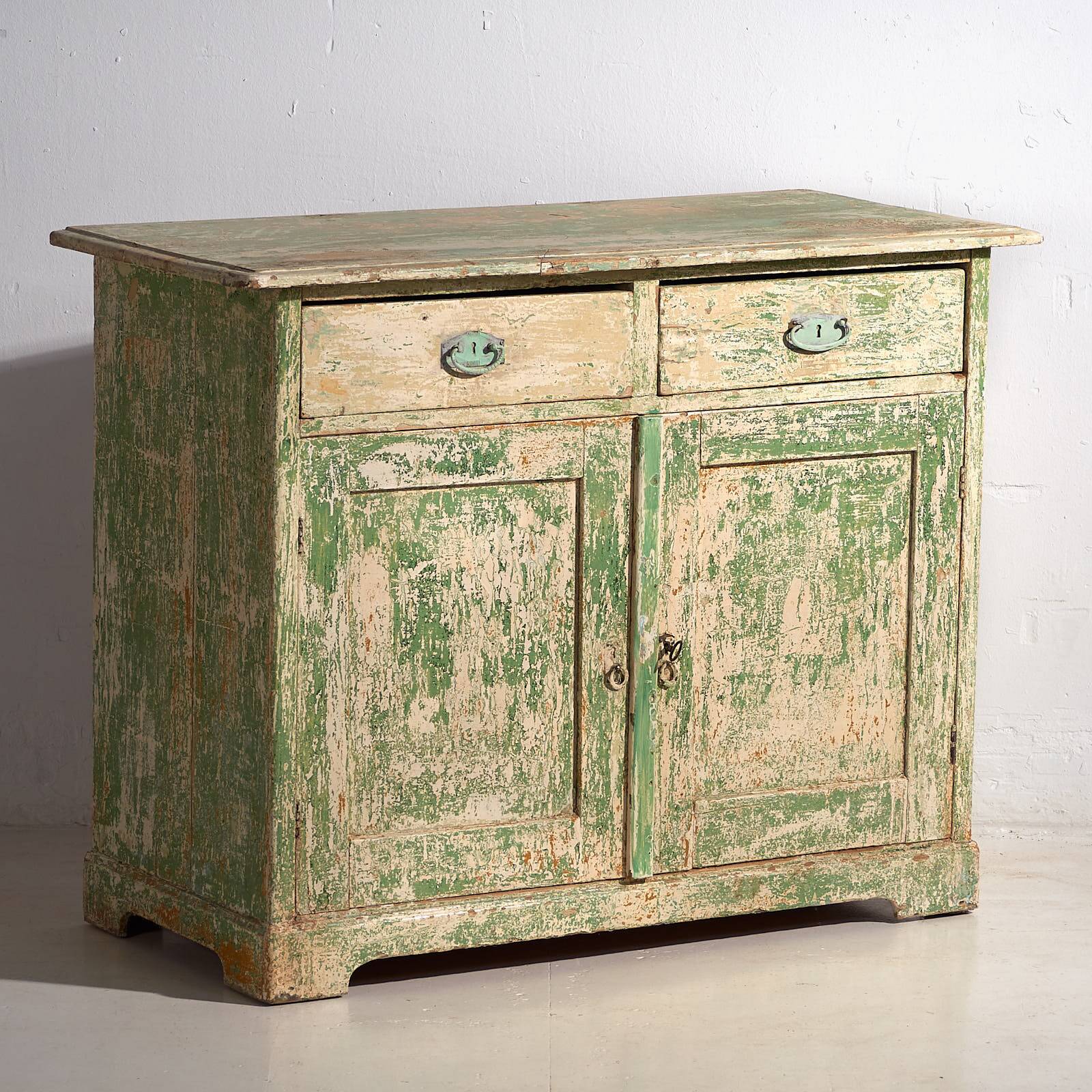 Antique bedroom chest of drawers with green tones (c.1920) #8
