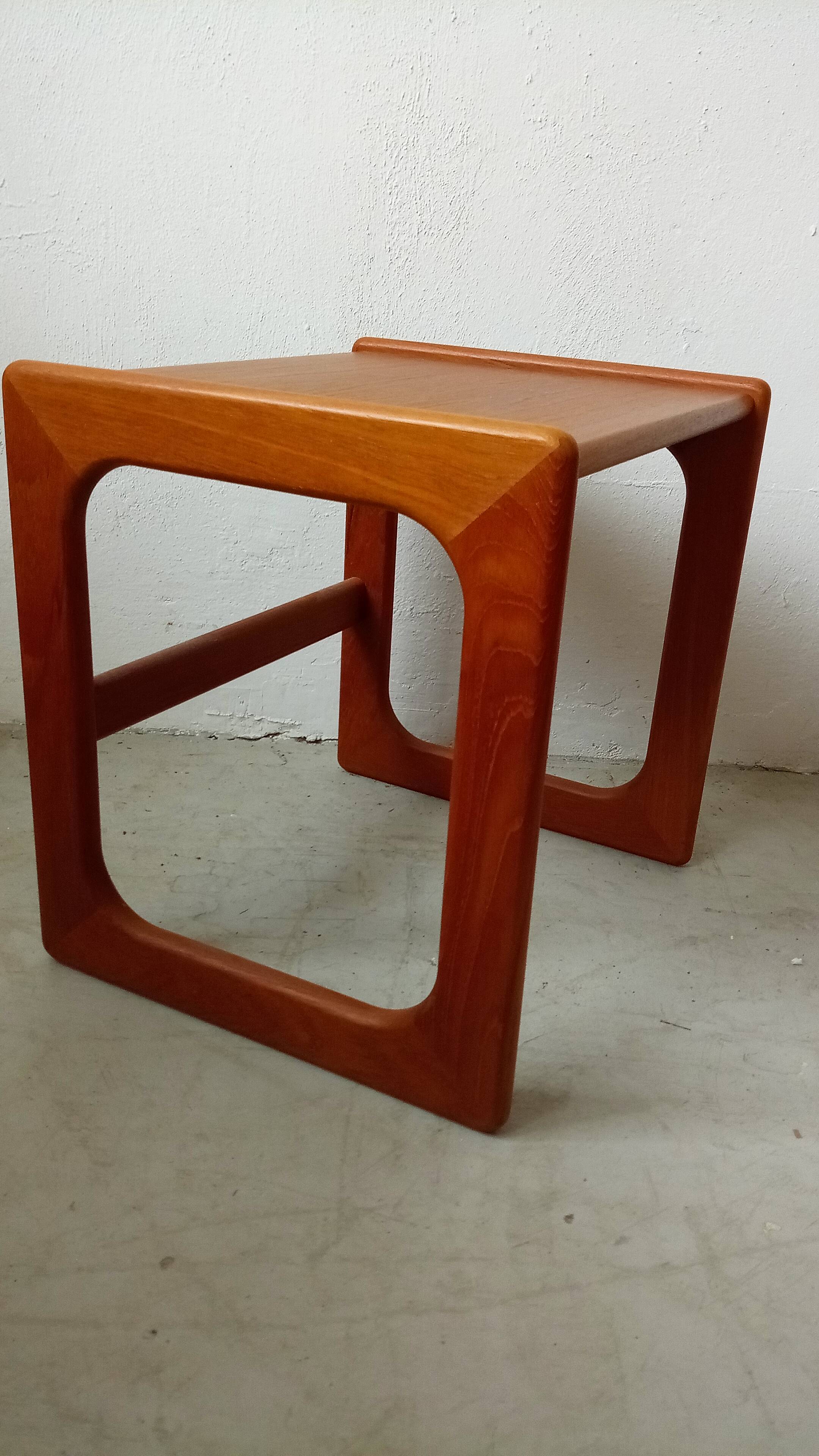 Small danish sidetable in teak by Salin Nyborg